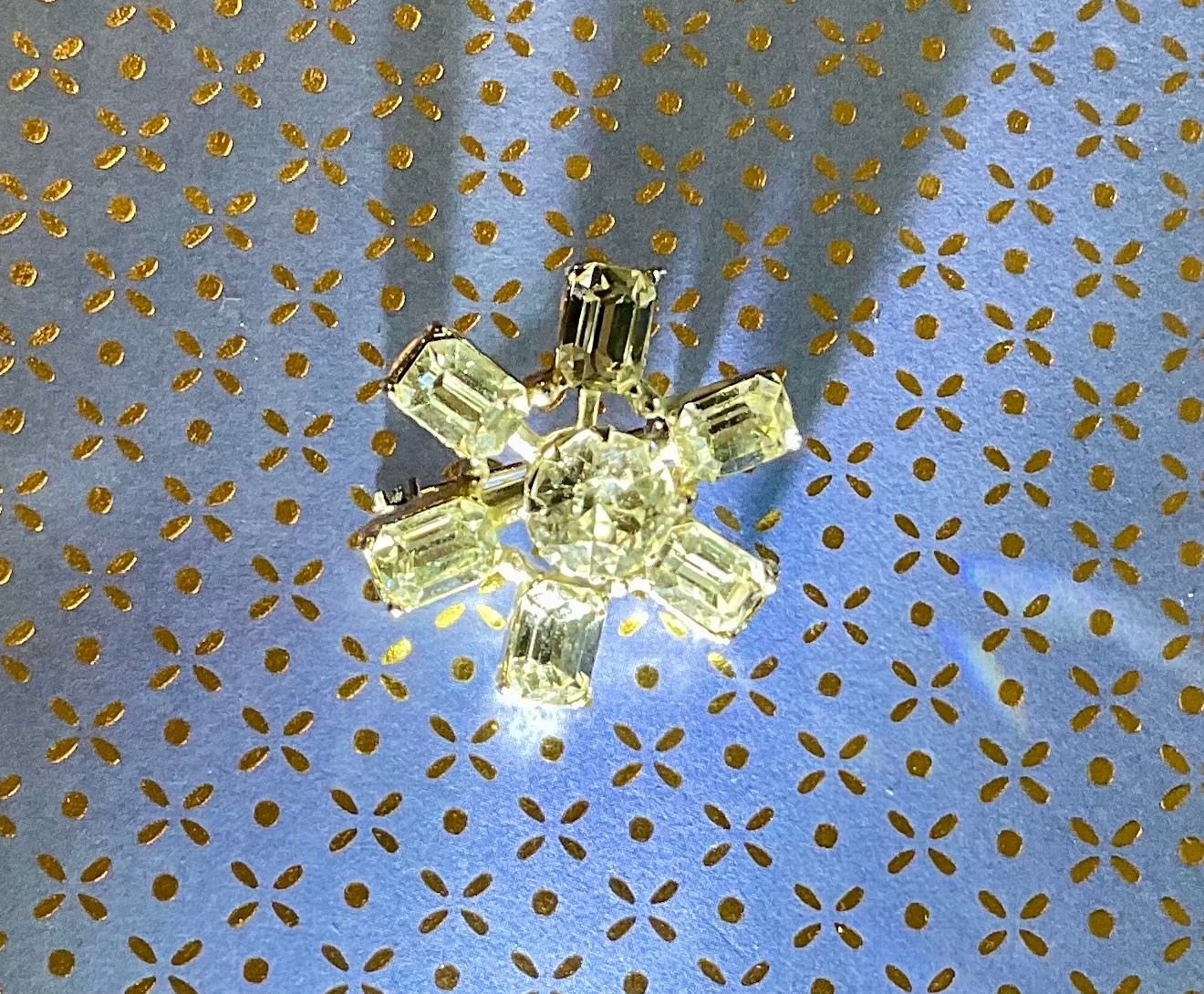 Vintage Signed Coro Rhinestone Pin Brooch Six Spokes Grandmother’s Brooch/Pin