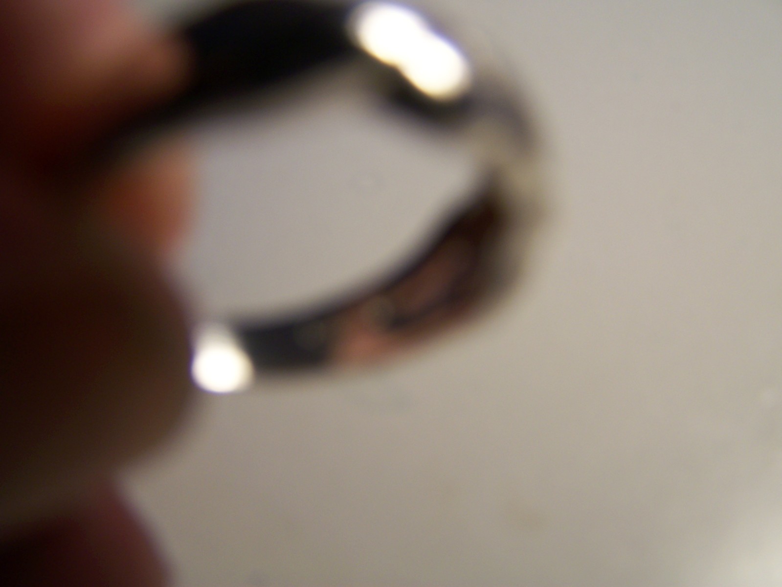 VINTAGE NEW UNISEX HUGS&KISSES STERLING SILVER BAND/RING SIZE 9 3/4 SIGNED