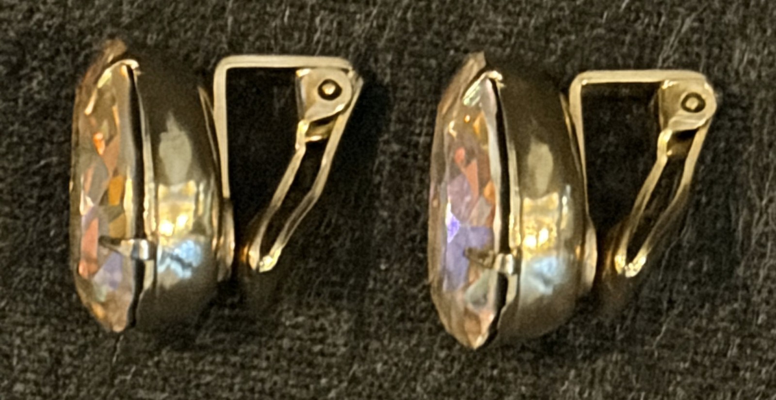 Vintage Aurora Borealis Crystal Pear-Shaped Rhinestones Pat. 1967965