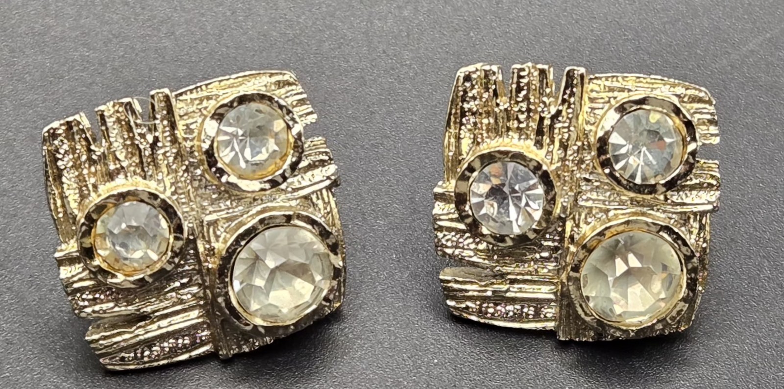 Vintage Modernist Textured Gold Tone Square ClipOn Earrings Clear Crystals 80s