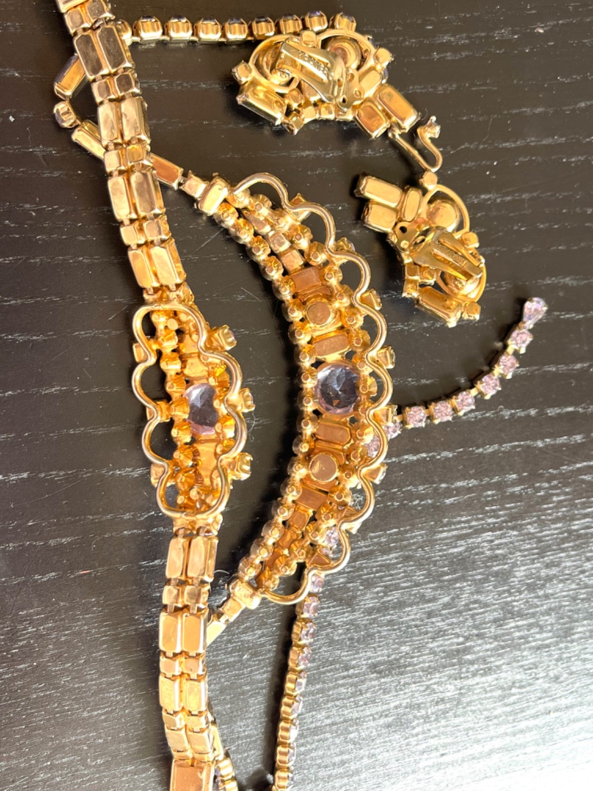 Outstanding Vintage Kramer New York Necklace Bracelet Earrings Lavendar Amethyst