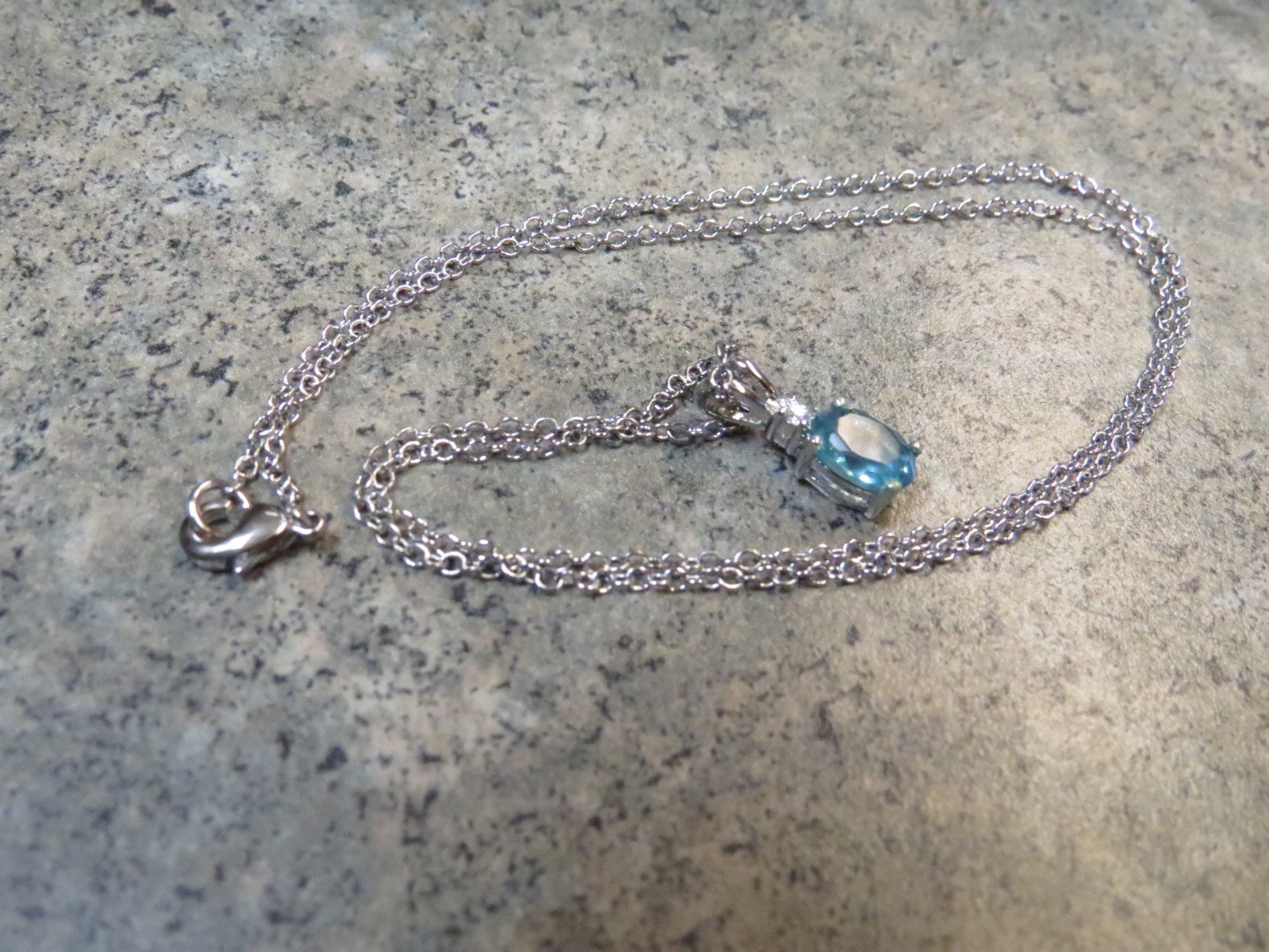 Vintage Blue Stone Silver Tone Necklace w/ Case