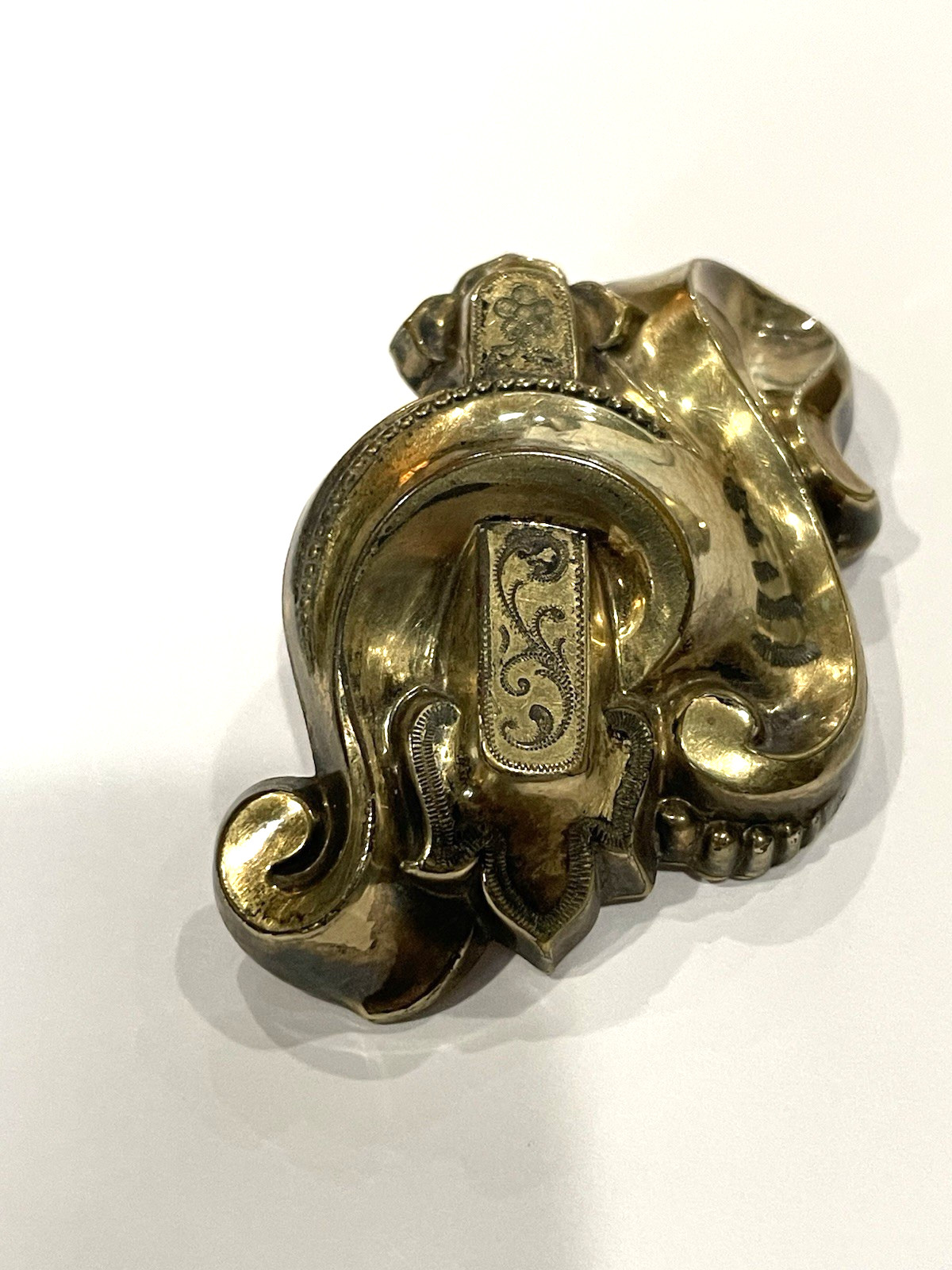Antique Victorian Hollow Ware Brooch 1837-1901