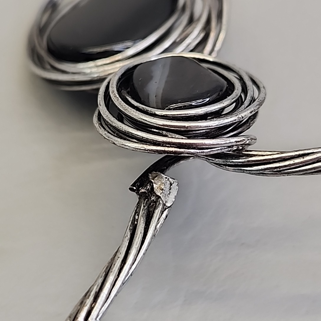 Vintage Artisan Necklace Black Onyx Drop Silver Twist Wire Collar Choker 17″