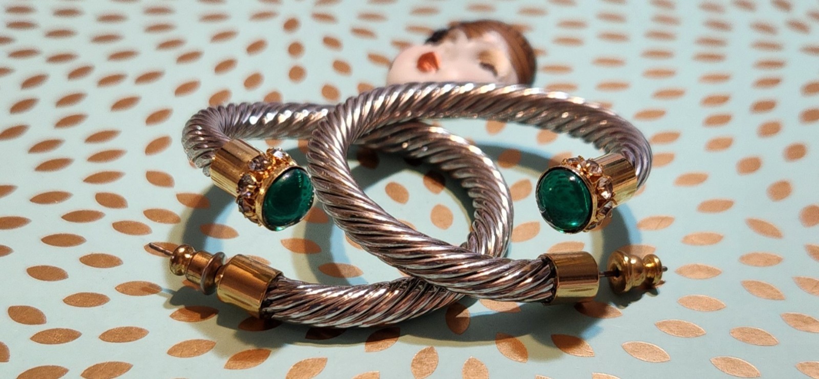 NOS! Cable Classic Style Twotone Earrings Rhinestones & Green cabochon Glass