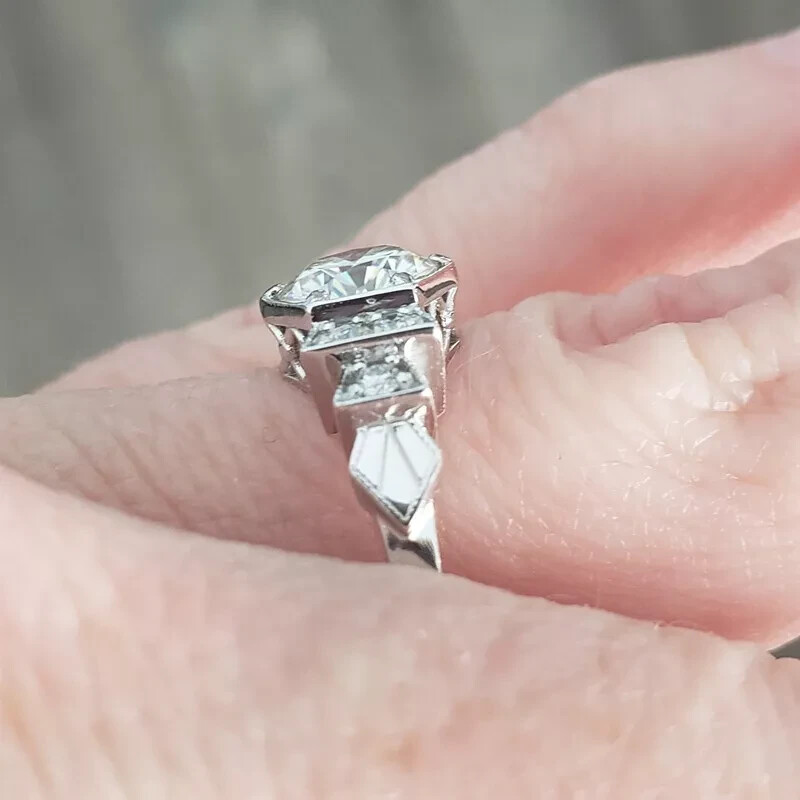 Antique Art Deco Round Cut Lab Created Diamond Womens Engagement 925 Silver Ring
