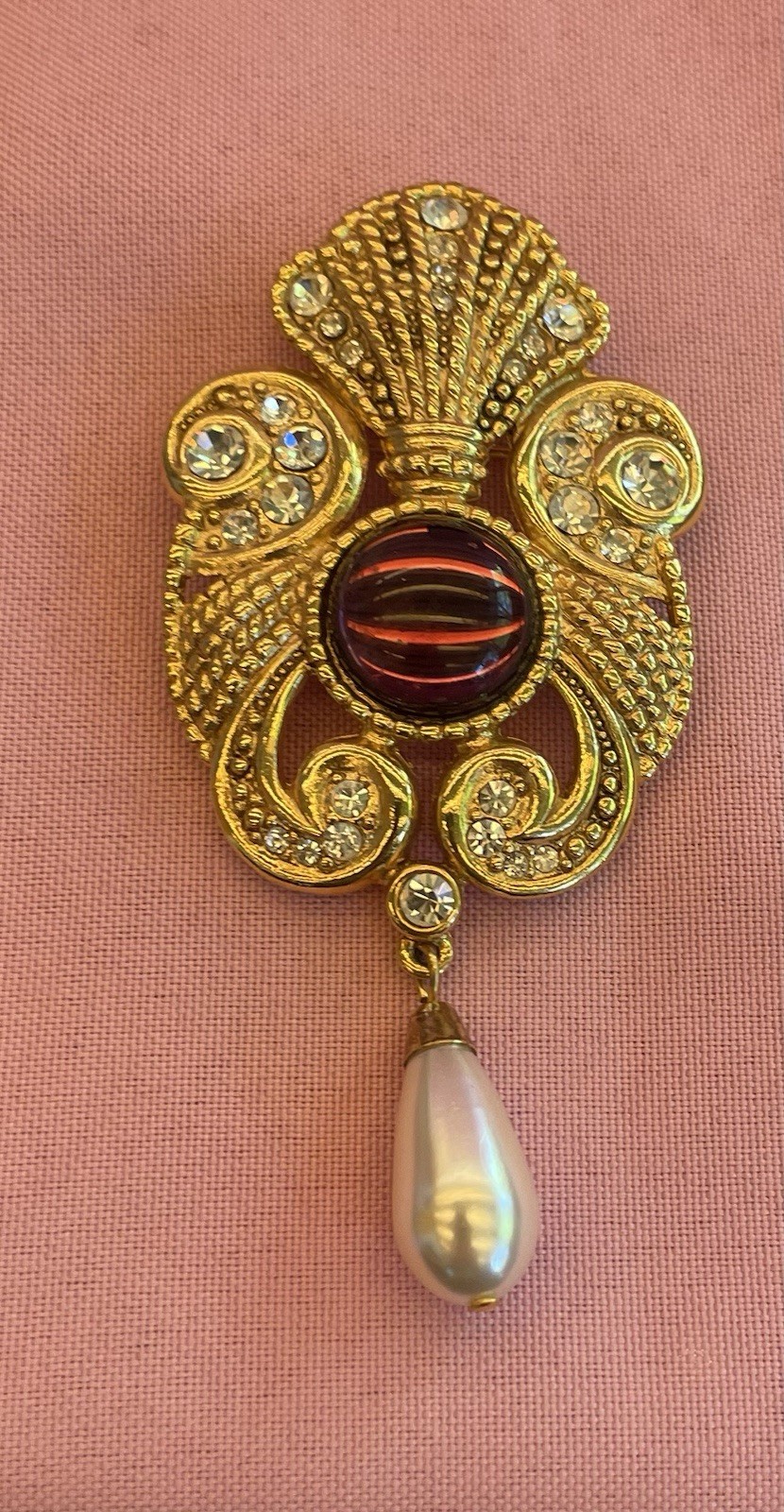 Vintage Jeff Lieb Gold Clear Crystal Pearl Cabochon Purple Stone 4” Brooch Pin