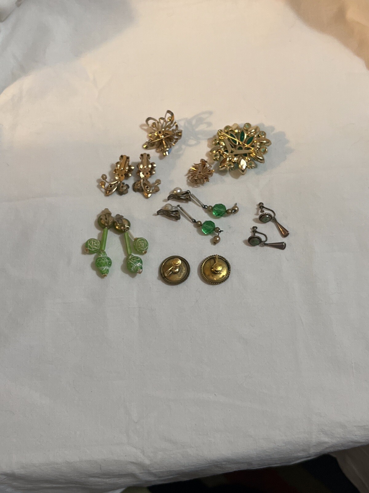 Vintage Green Costume Jewelry Lot Earrings, Pins, 12K GF Japan Hong Kong