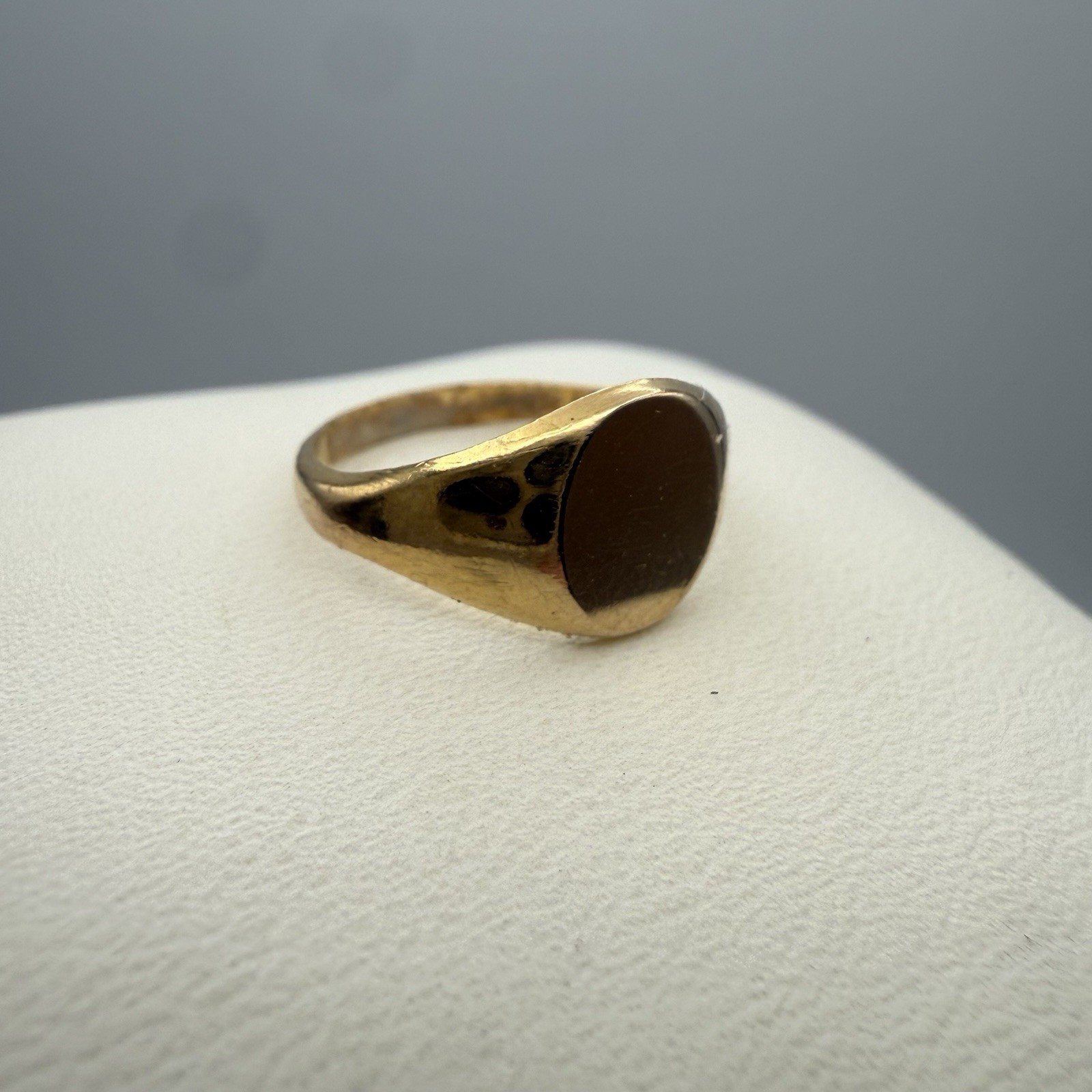 Vintage Uncas 10k GF Yellow Unisex Signet ring size 4