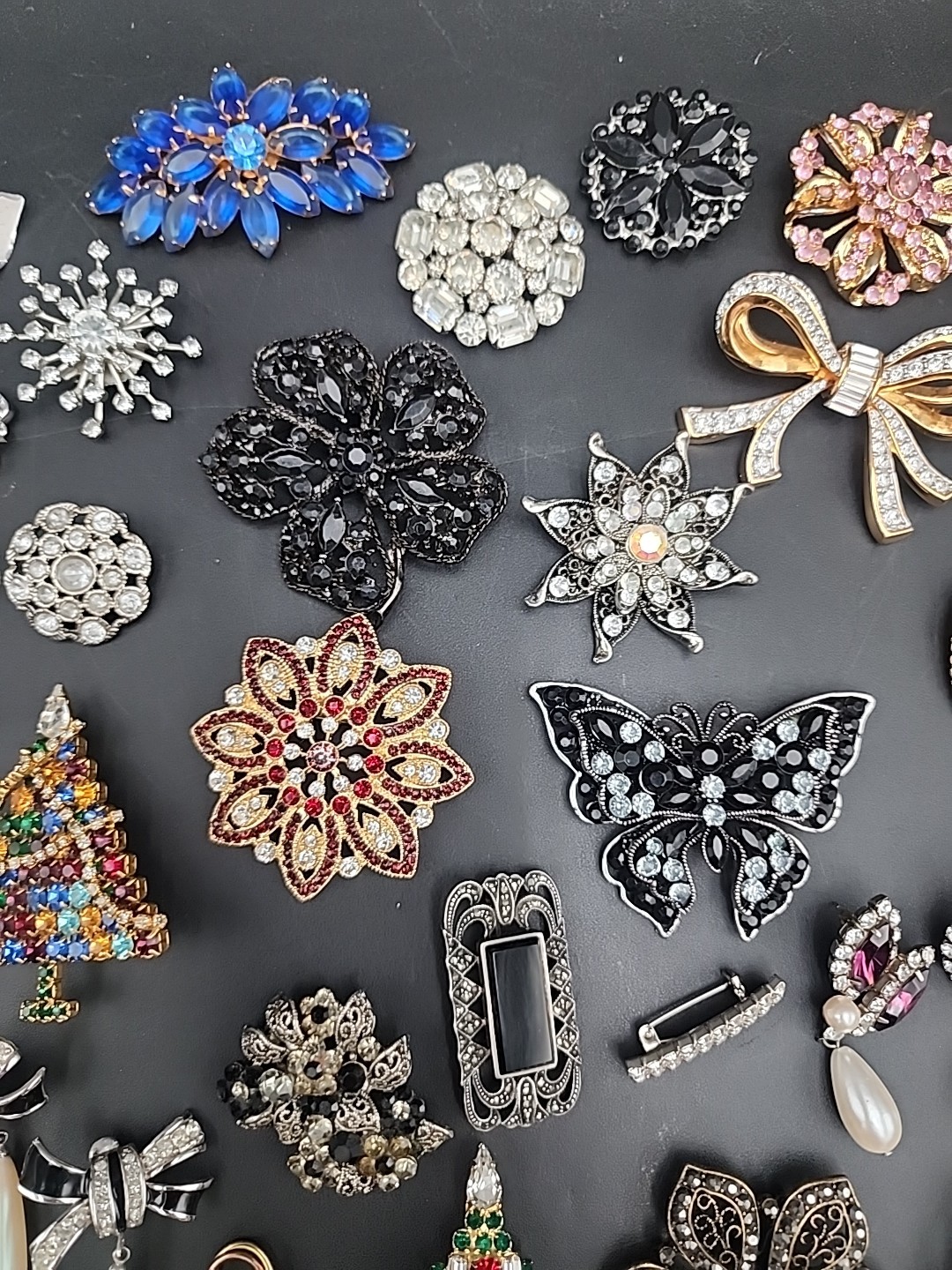 Vtg Costume Jewelry Lot Rhinetones Signed & Unsigned WEISS, JULIANA? Etc