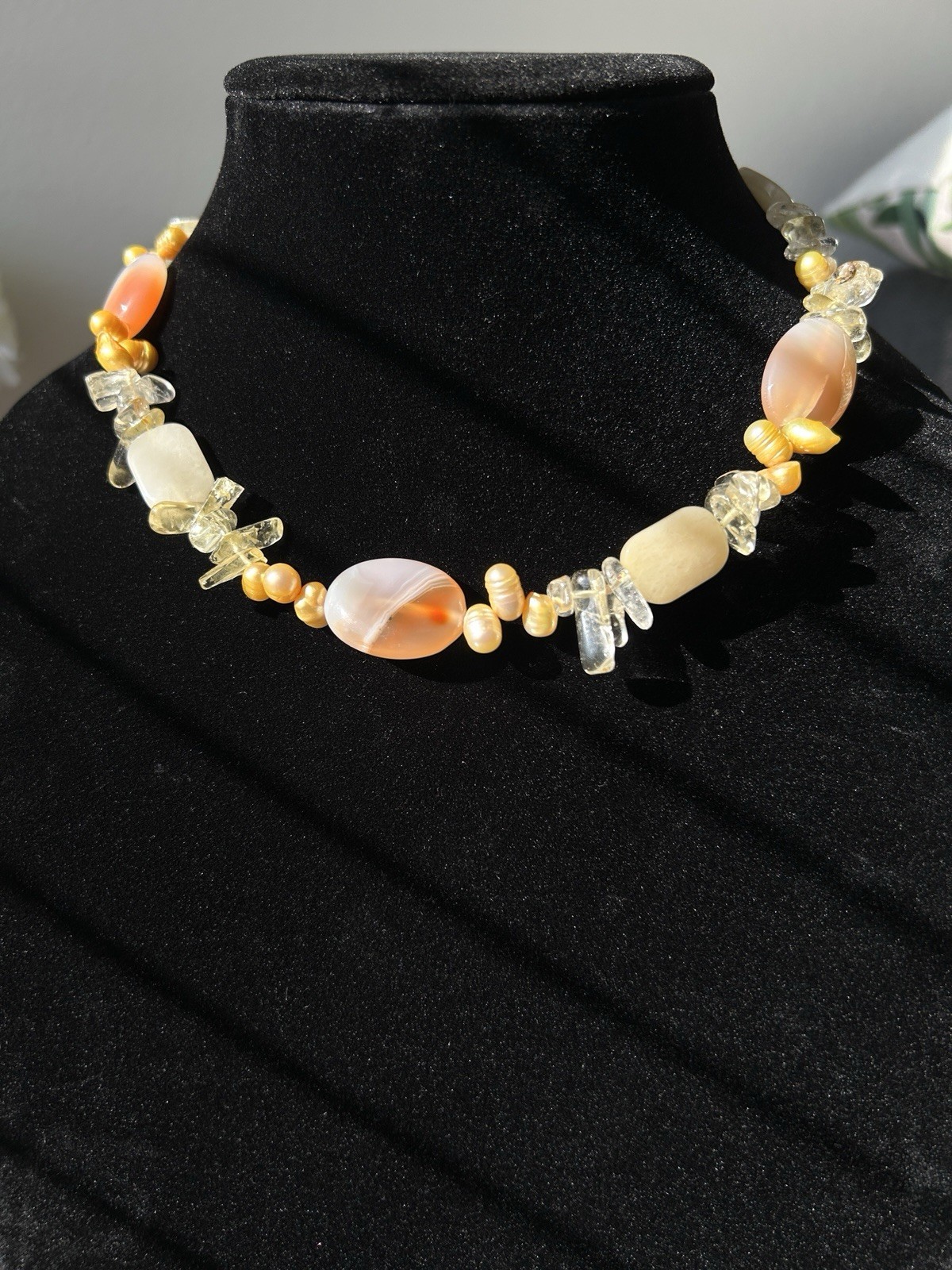 Vintage Agate Pearl And Other Semi-Precious Stones Beaded Necklace