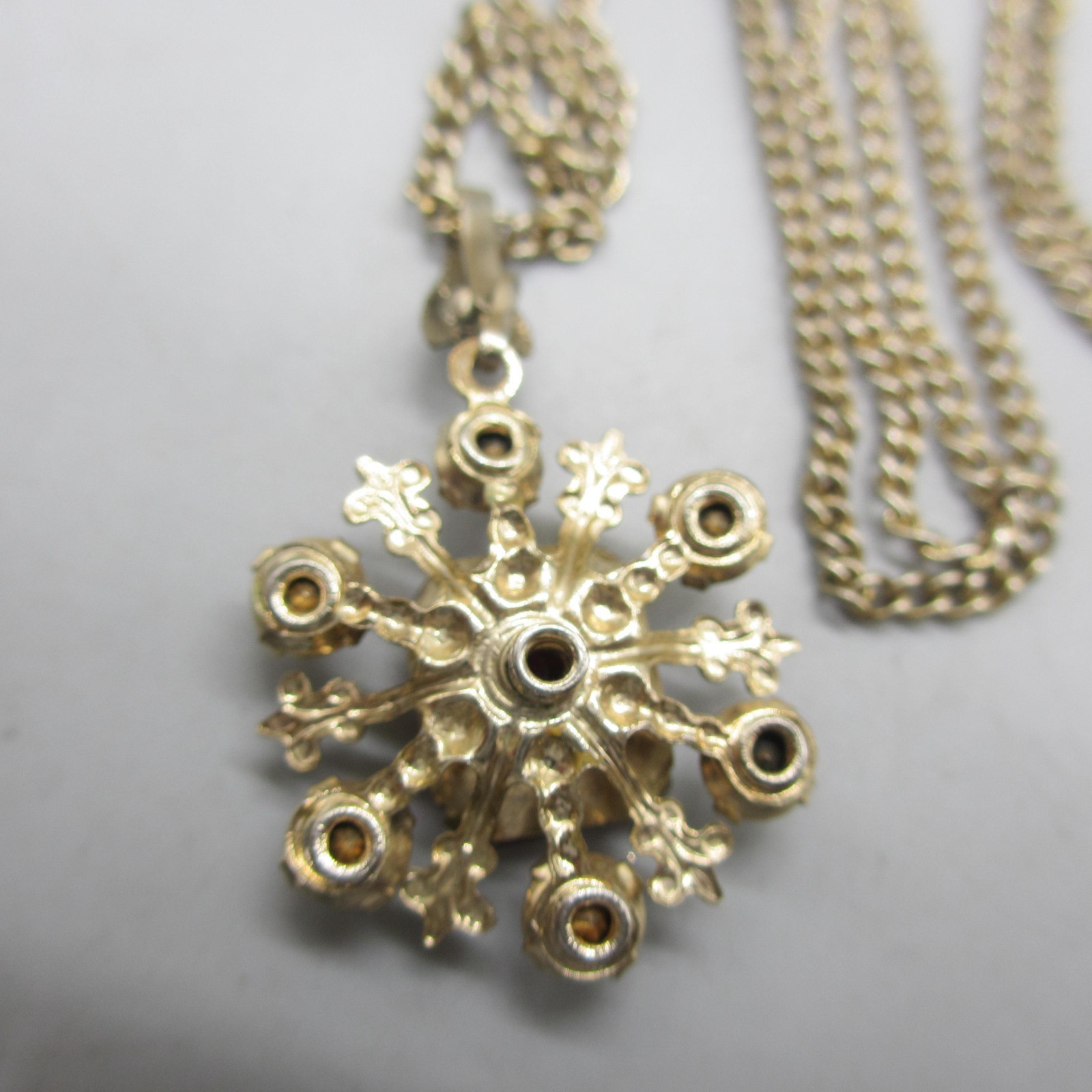 Vintage Rhinestone Pendant Necklace Red Clear Dainty Gold Tone 19 Inch