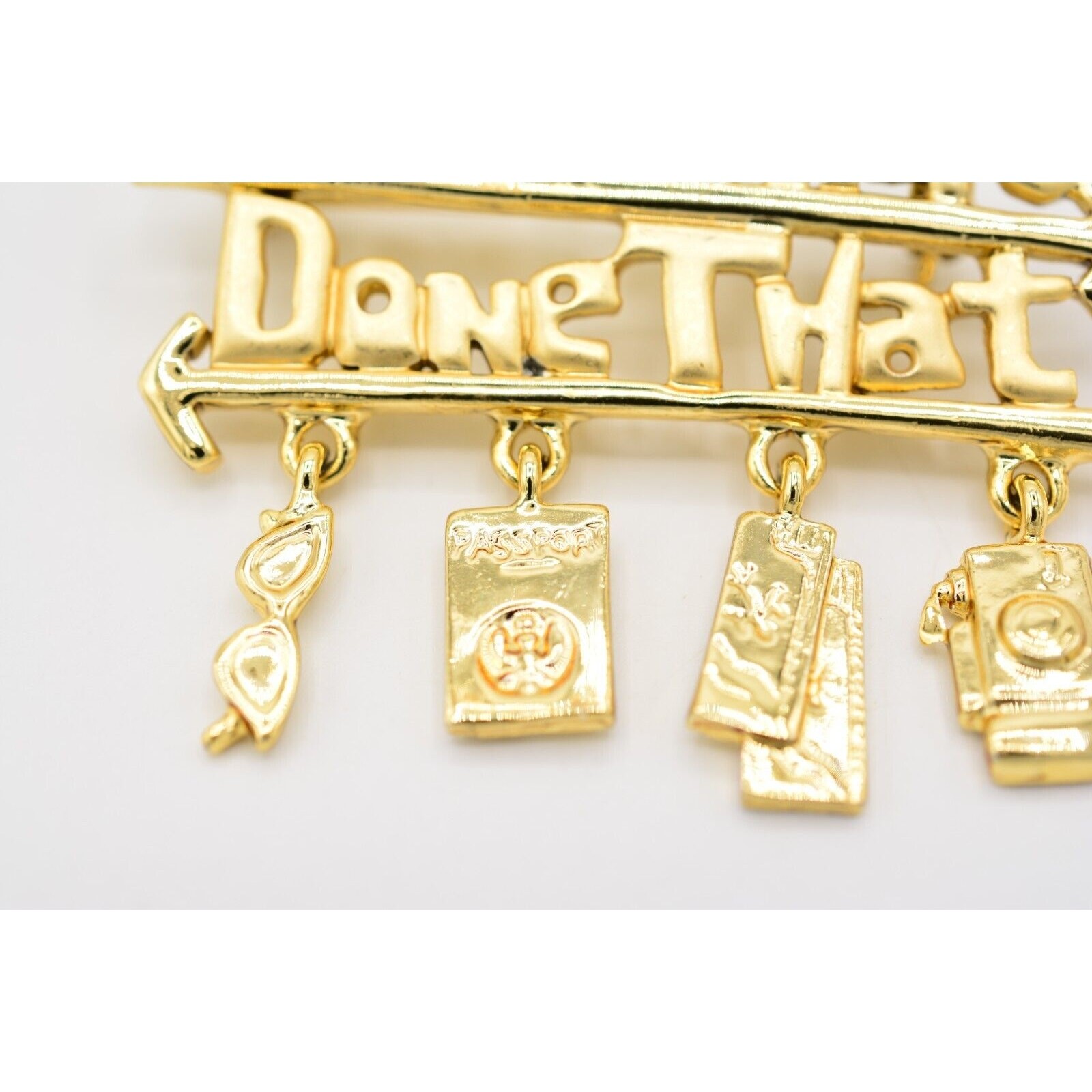 Danecraft Vintage Been There Done That Pin Brooch Travel Gold NOS 1980s BinA5