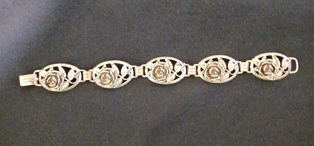 DANECRAFT Vintage Sterling Silver Floral Rose and Leaf Oval Link Bracelet RARE *