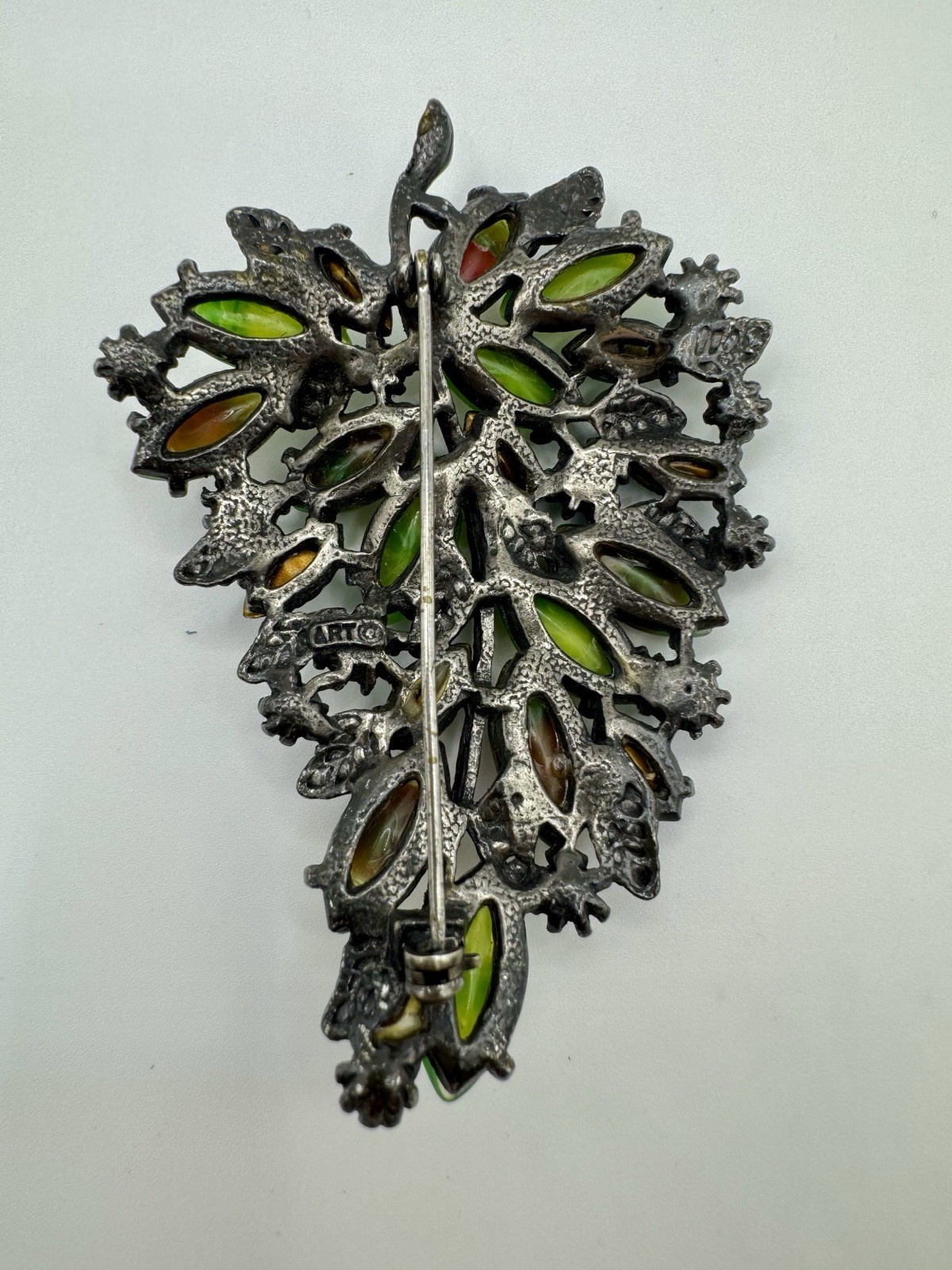 Vintage Arthur Pepper ART Green Givre Glass Cabochons AB Rhinestones Leaf Brooch