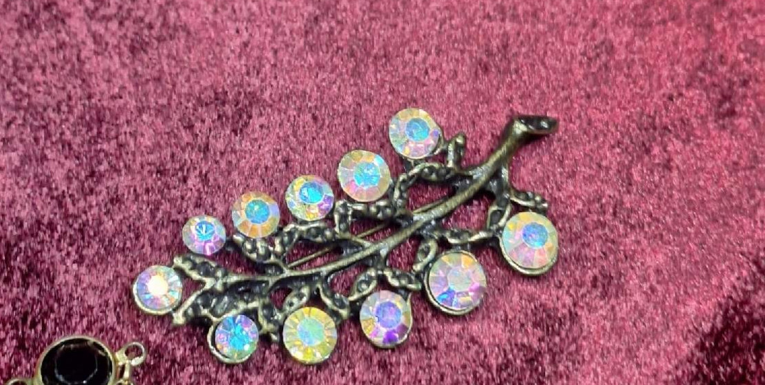 vintage jewelry lot