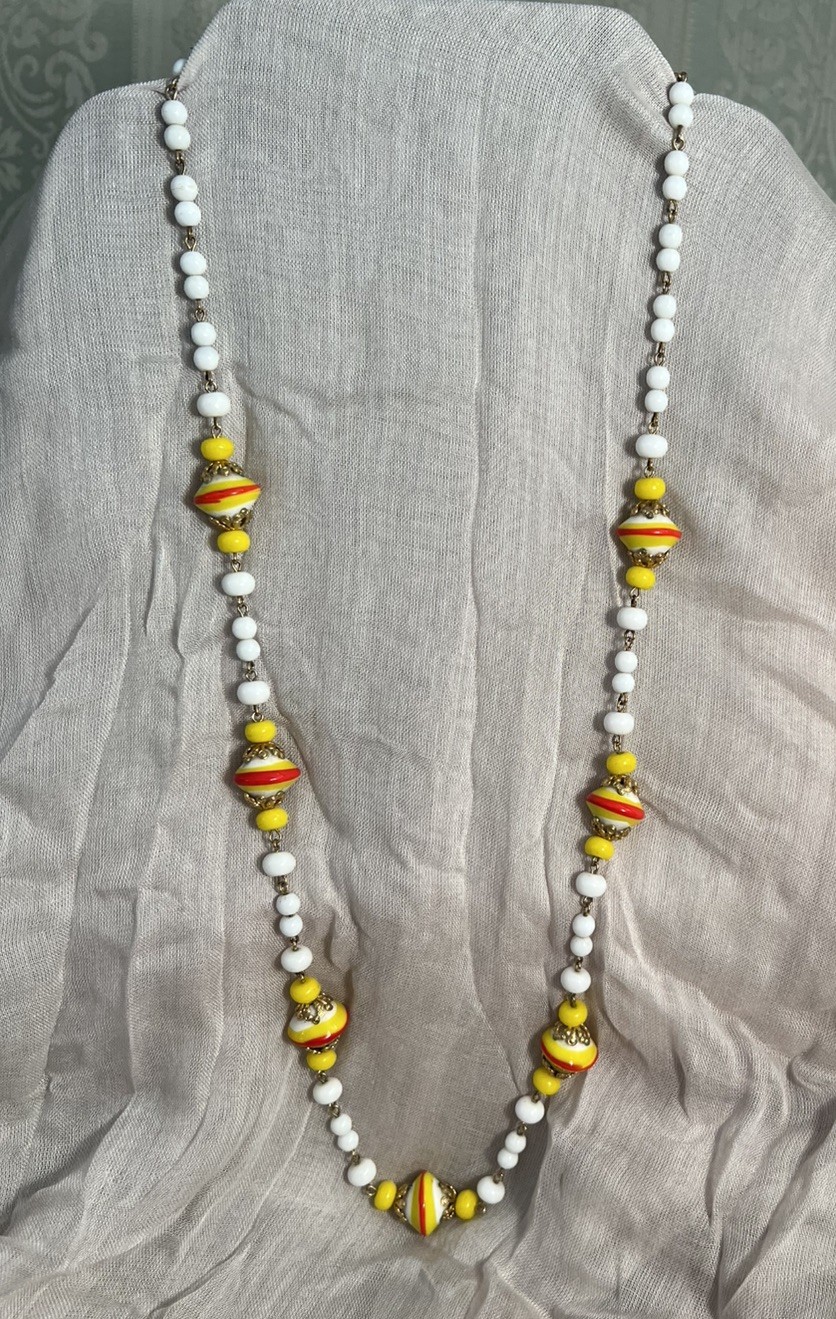 Vintage 70’s Necklace l Glass Beads l accent gold l white yellow orange l 14”