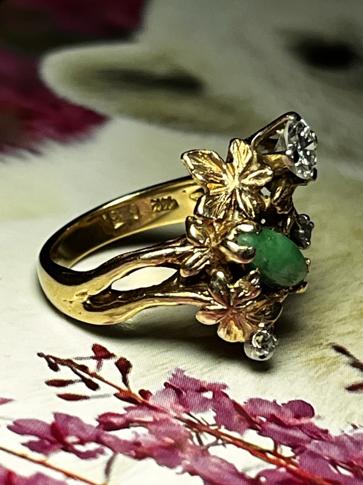 Vintage Custom Made 14k Gold Chunky Floral Diamond/natural Jade Ring Sz6