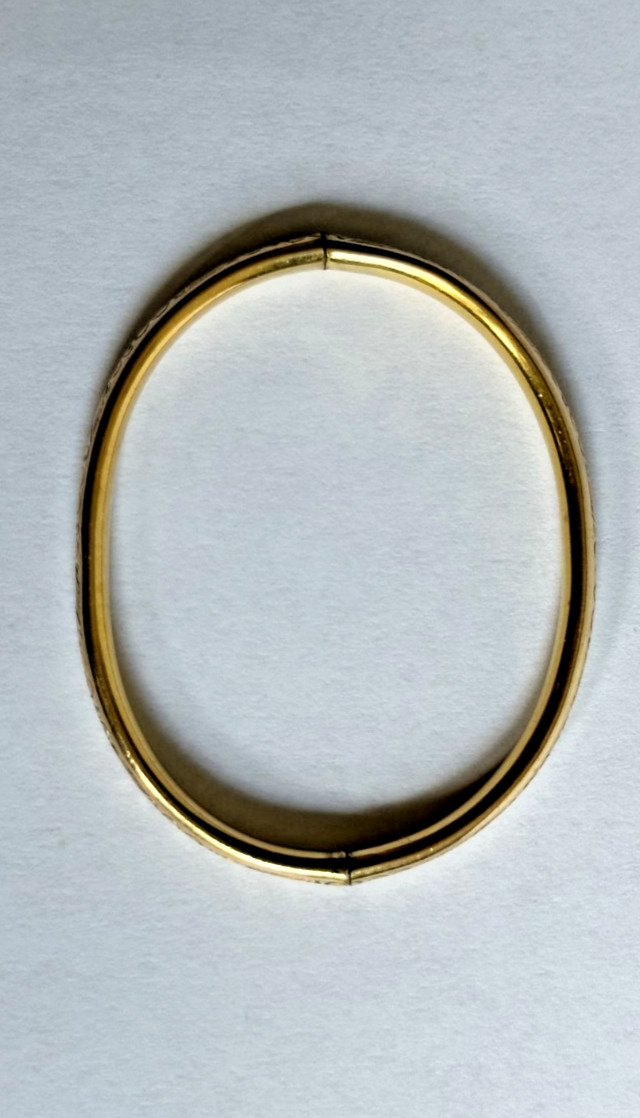 Vintage 10k Gold Filled Baby Bangle with Floral Engravings + Safety Clasp (5.5″)