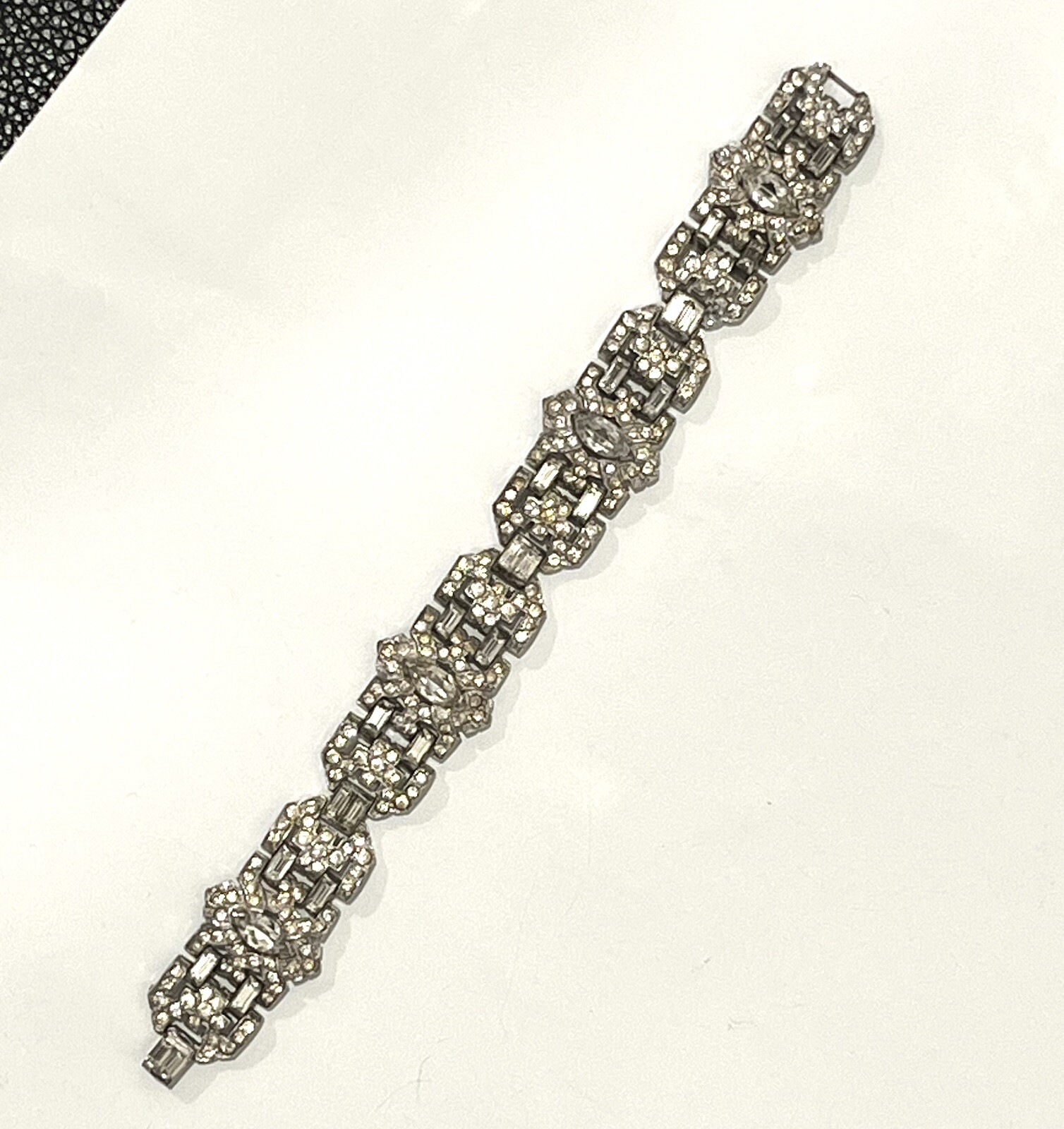 KTF TRIFARI 1930’S BRACELET Art Deco Wide Pave CLEAR Rhinestone Baguette 7.25