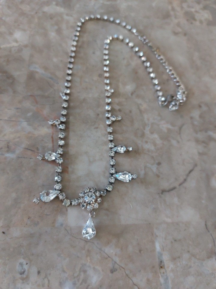 Dainty Clear Rhinestone Choker Necklace Vintage Deco Flower Teardrops Sparkle