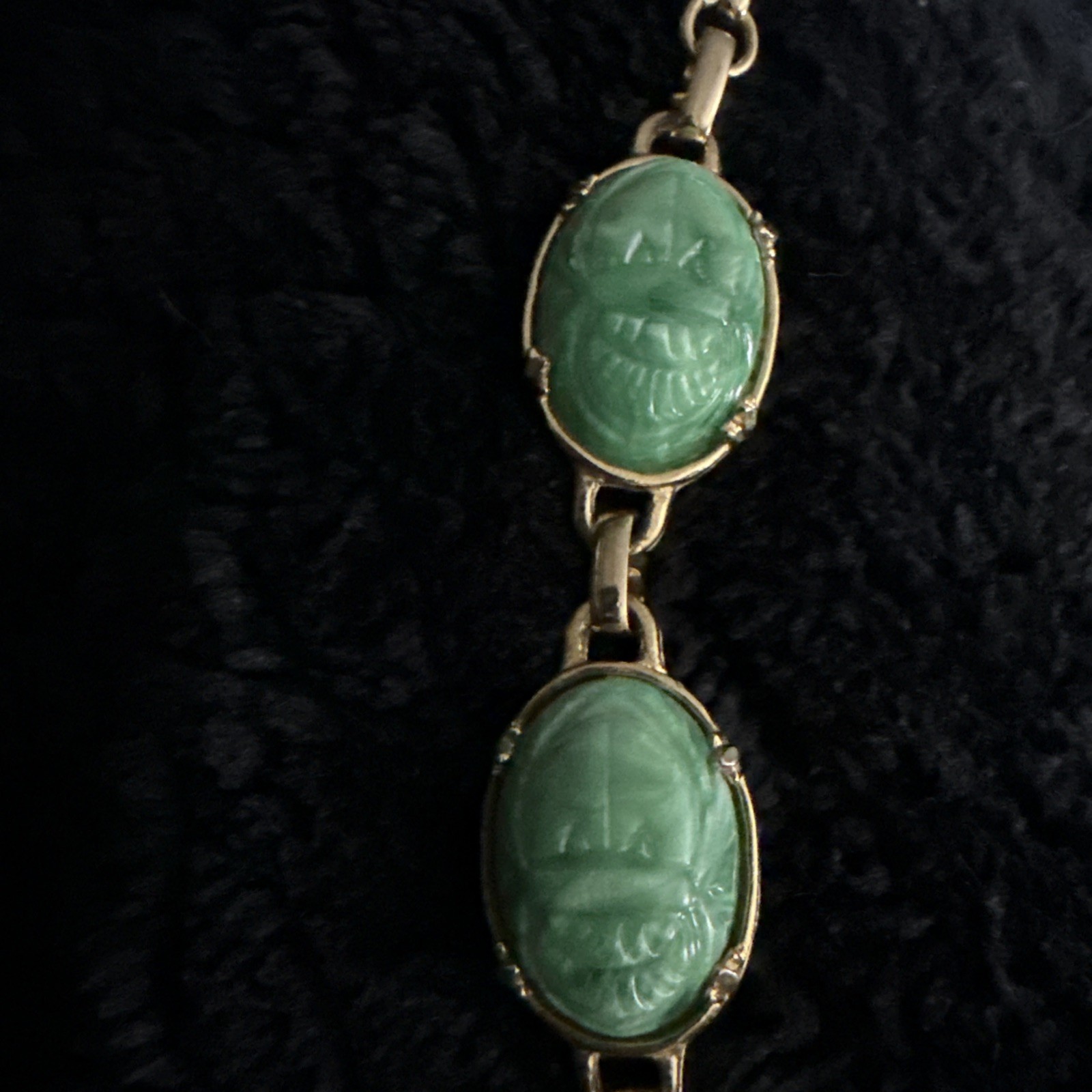 Vintage Faux Jade Scarab Oval Bracelet Gold Tone Green Bezel Set 5 Gemstones