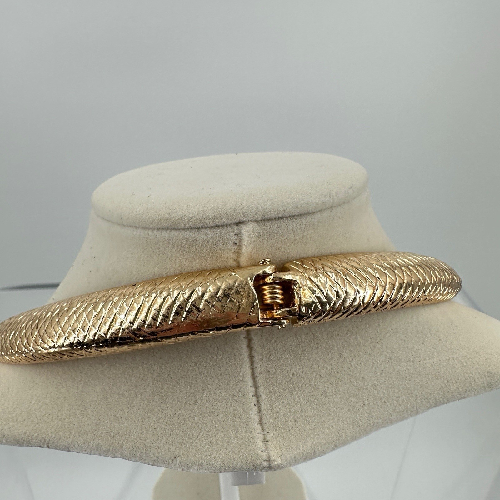 Vtg Snake Choker Necklace Black Eyes Gold Tone Rhinestone Egyptian Revival