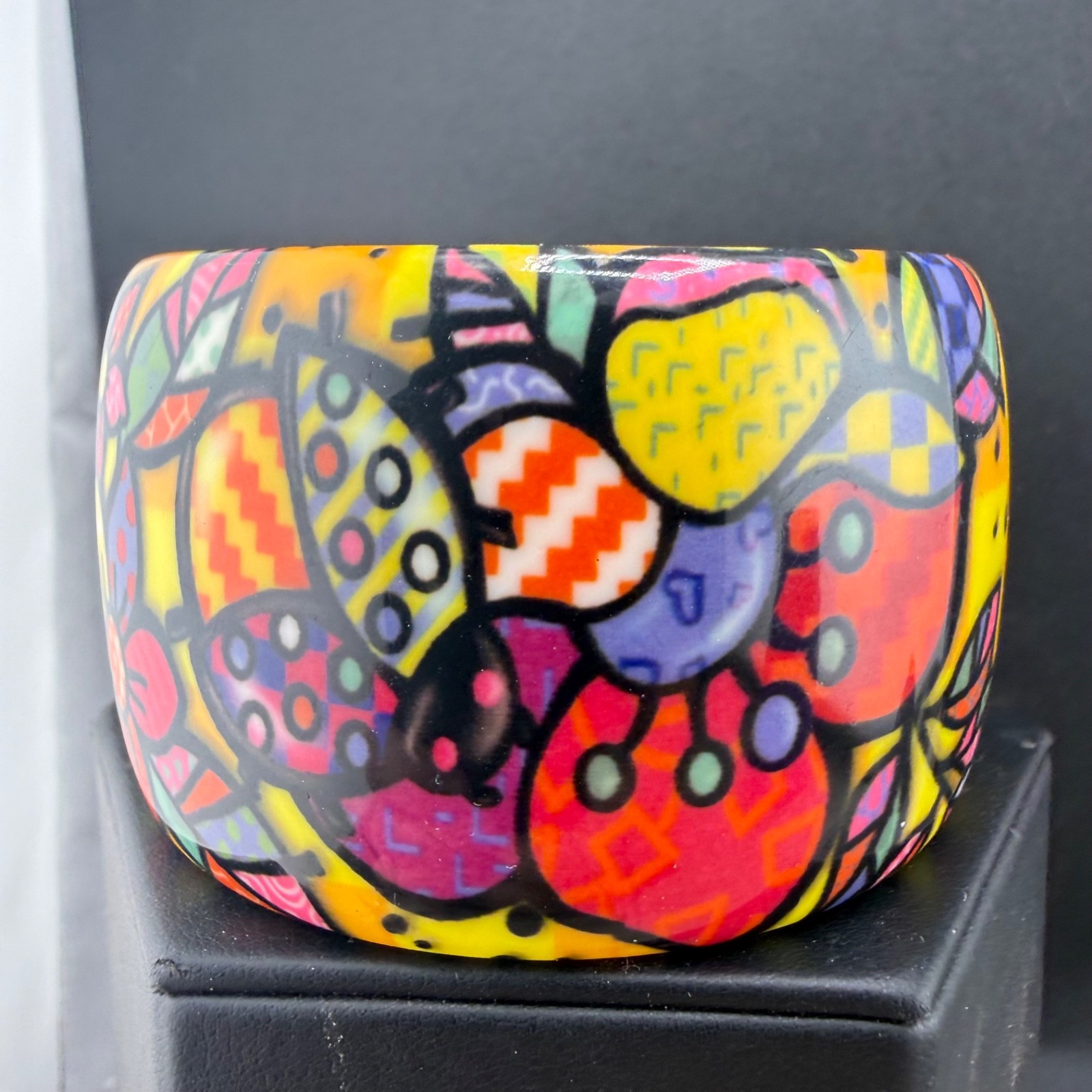 Retro Colorful Bangle Bracelet Wide Chunky Bright Flowers 8.5”