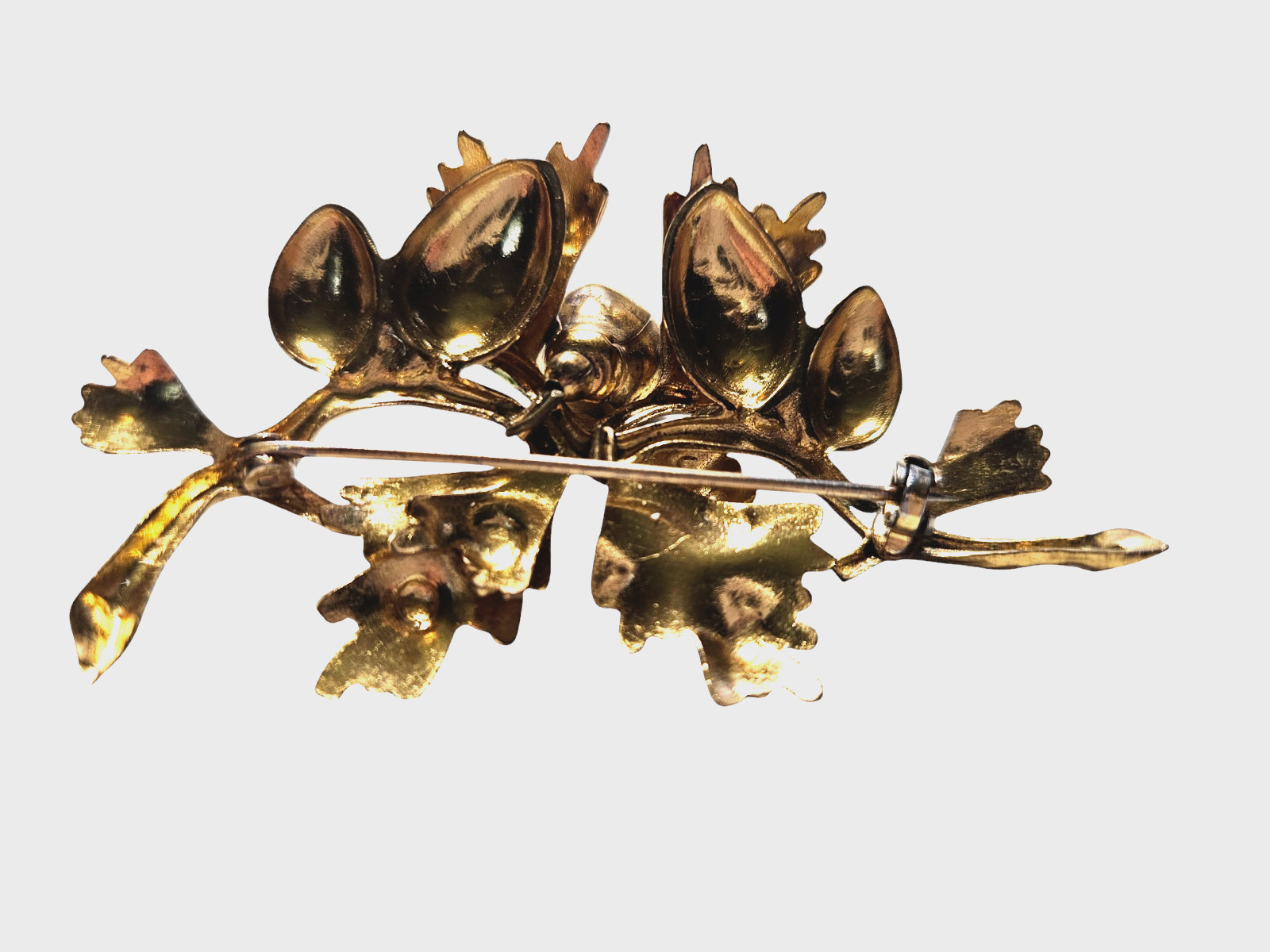 Vintage Textured Brass Articulated Pine Cone Branch Brooch/Pin~2.5″ X 1 5/8″