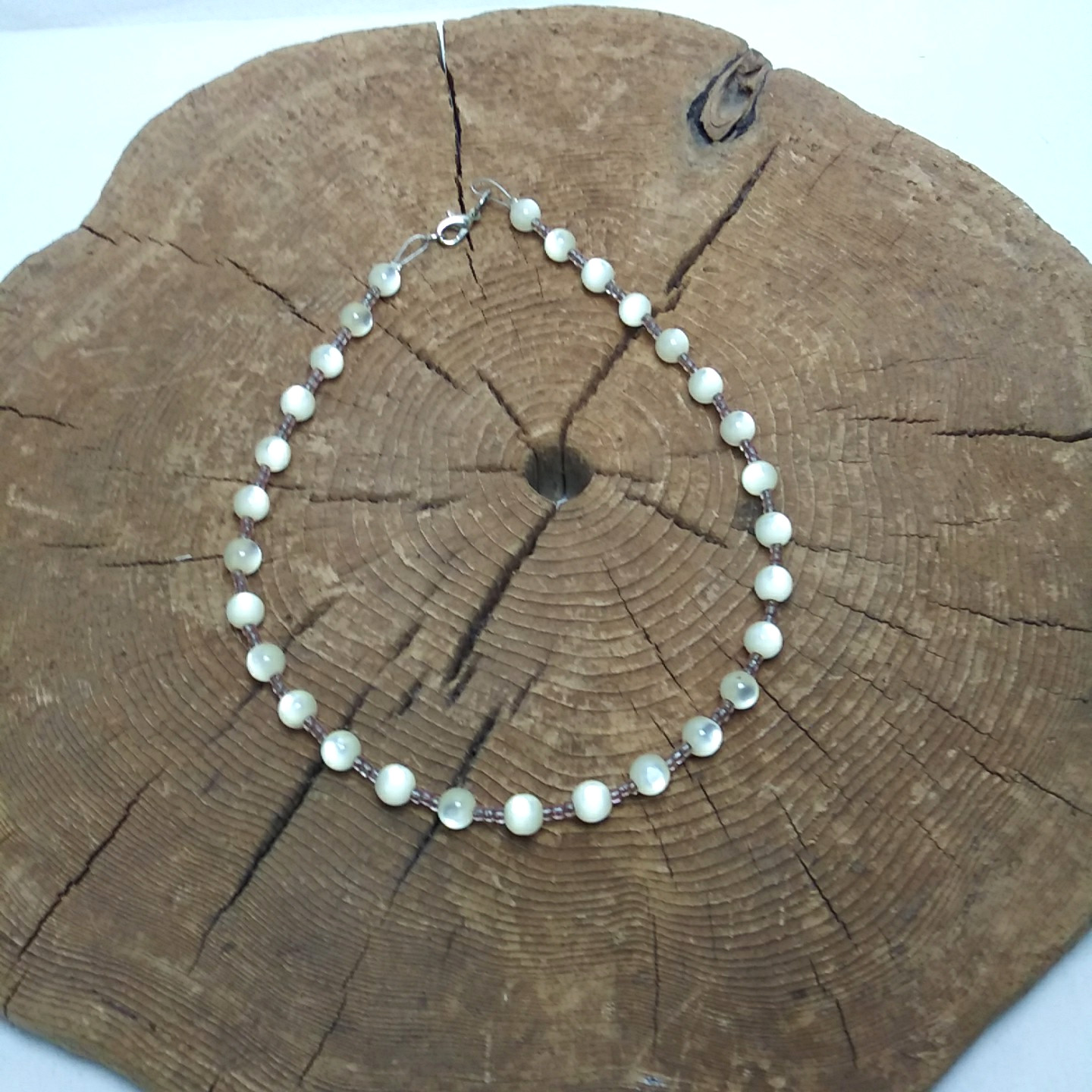 Moonglow Lucite & Glass Bead Choker Necklace 14″ Handmade Vintage Beads