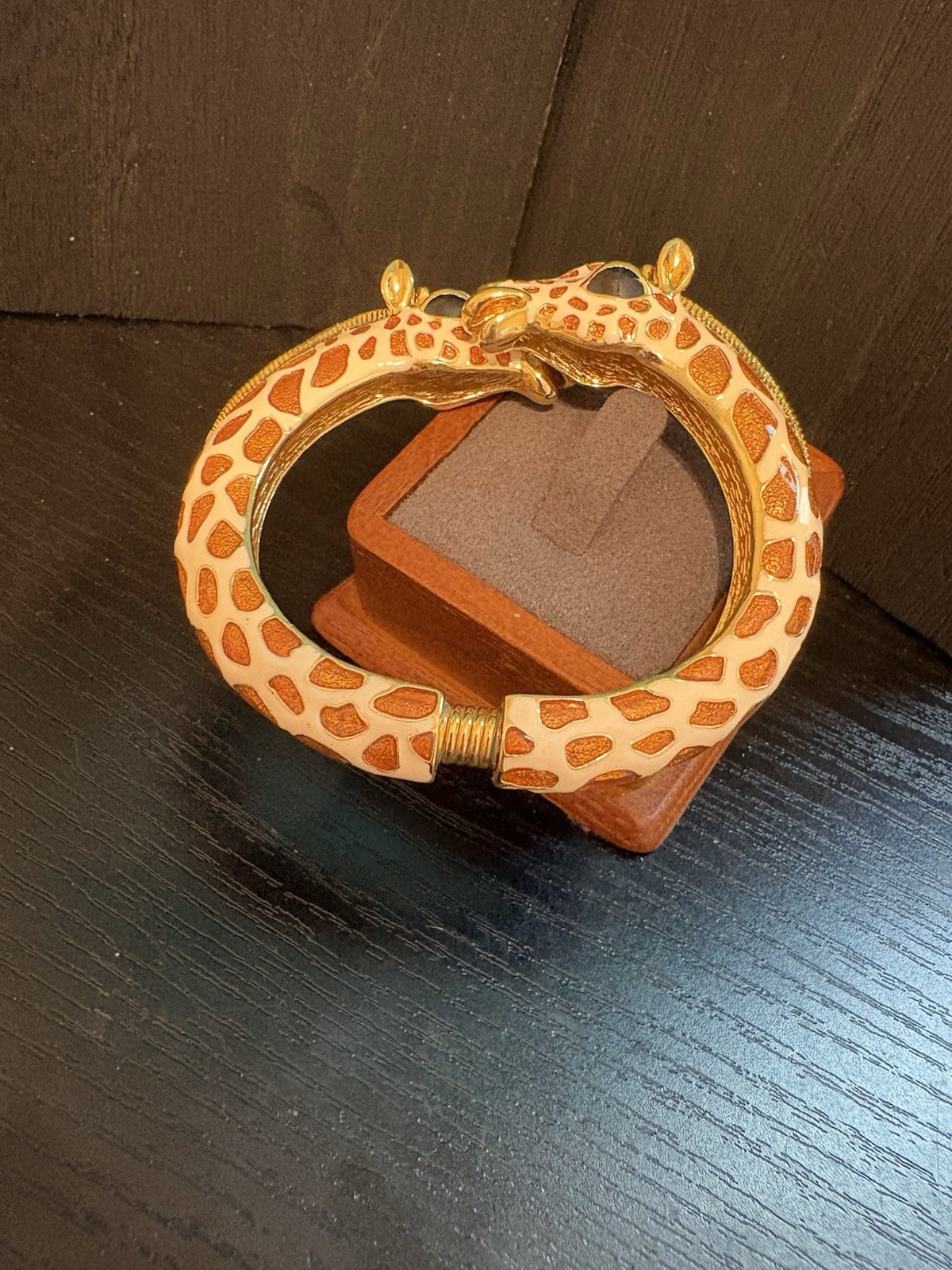 KJL kenneth jay lane bracelet hinged giraffes gold tone enamel vintage 6.5 wow!