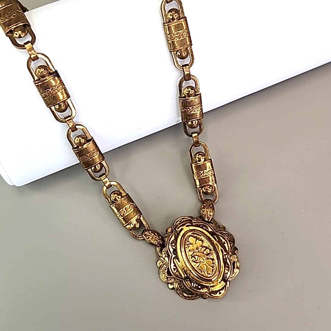 Vintage Kramer of NY Necklace Book Chain Victorian Revival Gold Tone SHORT 14″