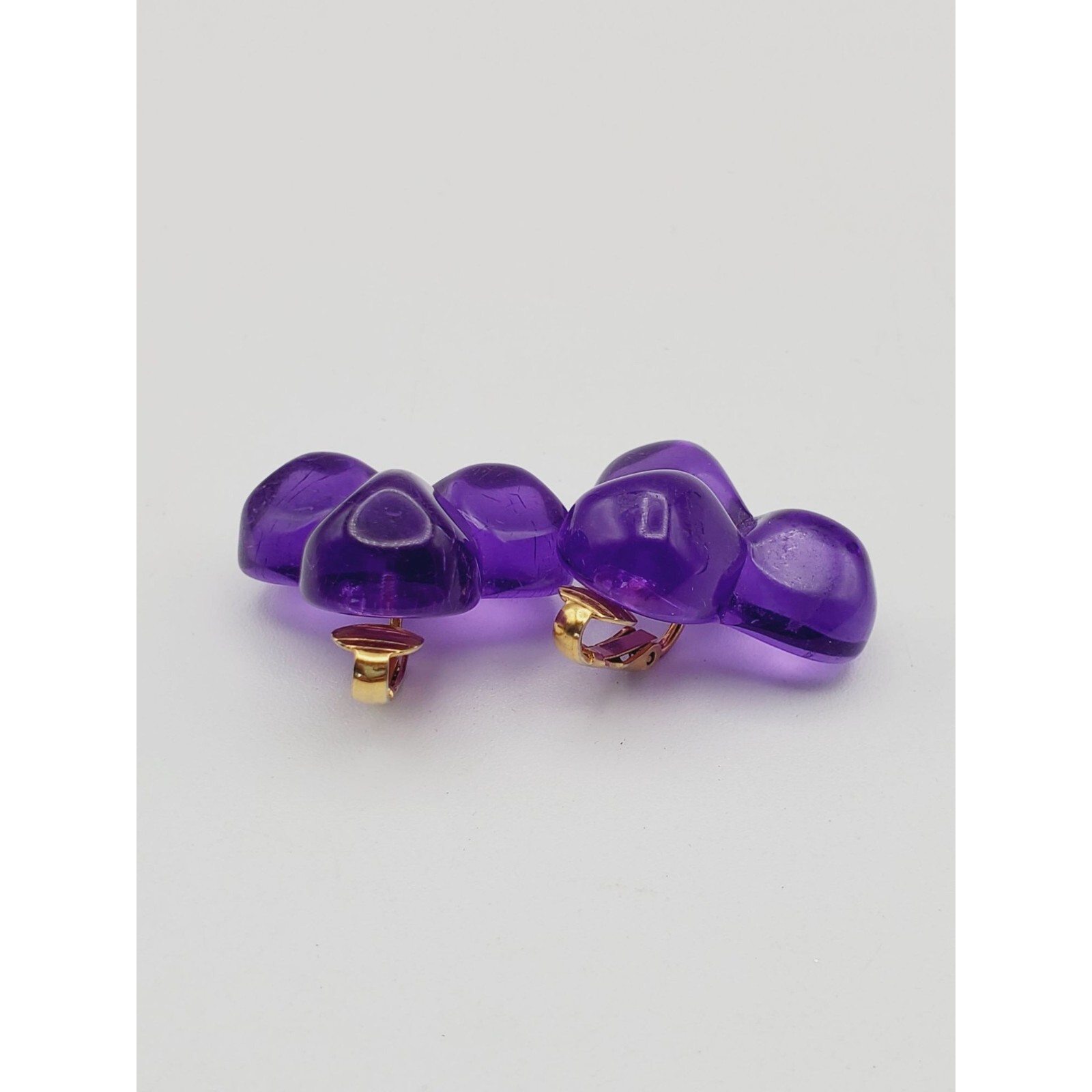 Gold tone Purple acrylic resin plastic clip on earrings 1″