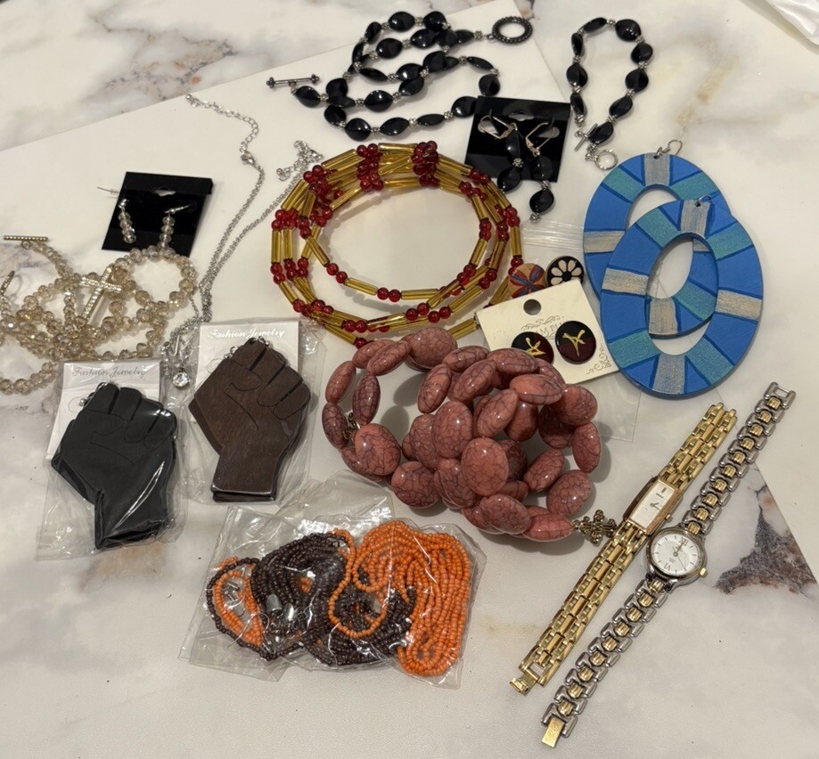 Vintage To Now Jewelry Lot Untested 17 Pieces Eclectic Beaded Seiko Timex