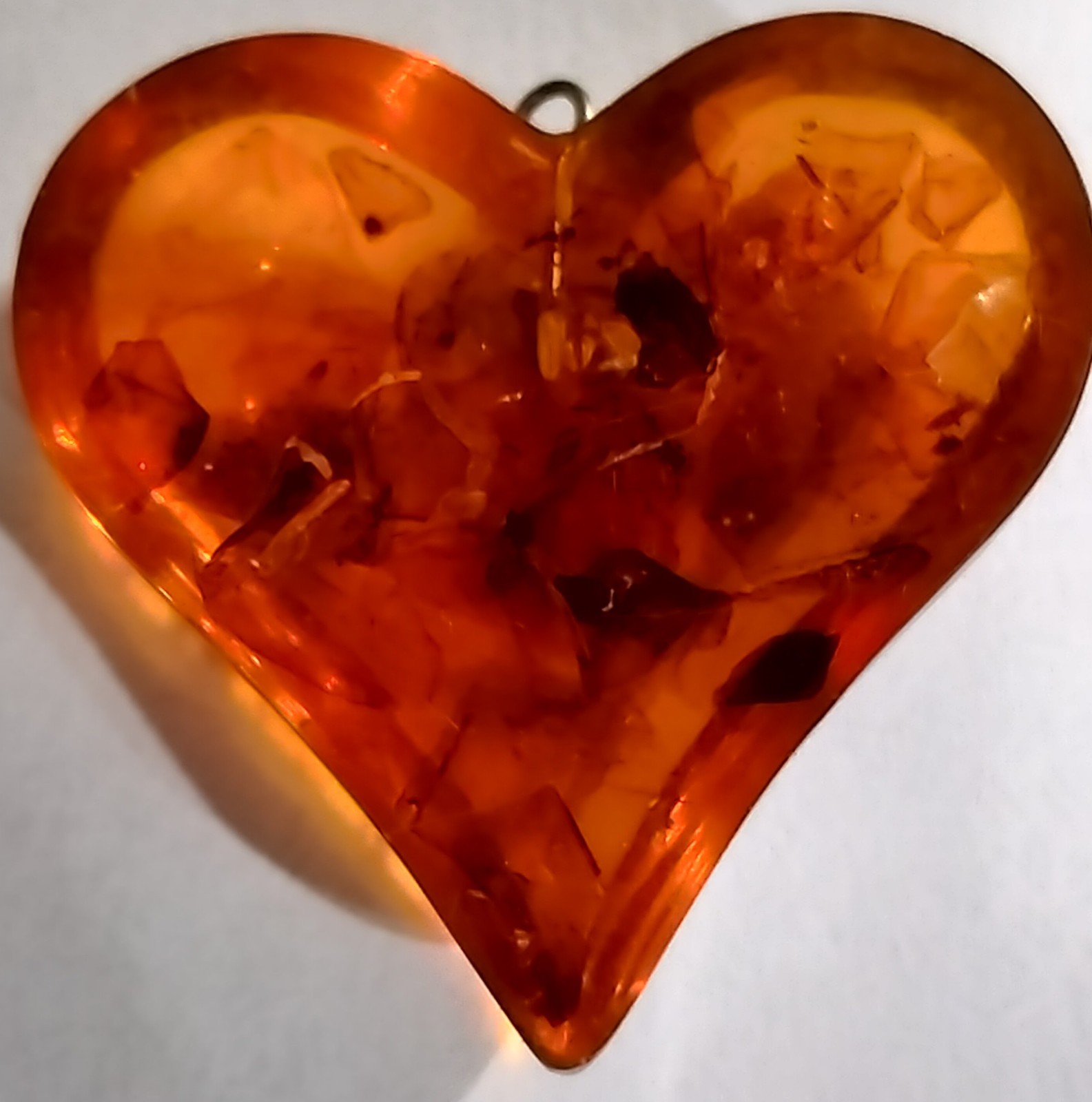 GENUINE BALTIC AMBER LARGE HEART PENDANT WITH FOSSIL INCLUSIONS