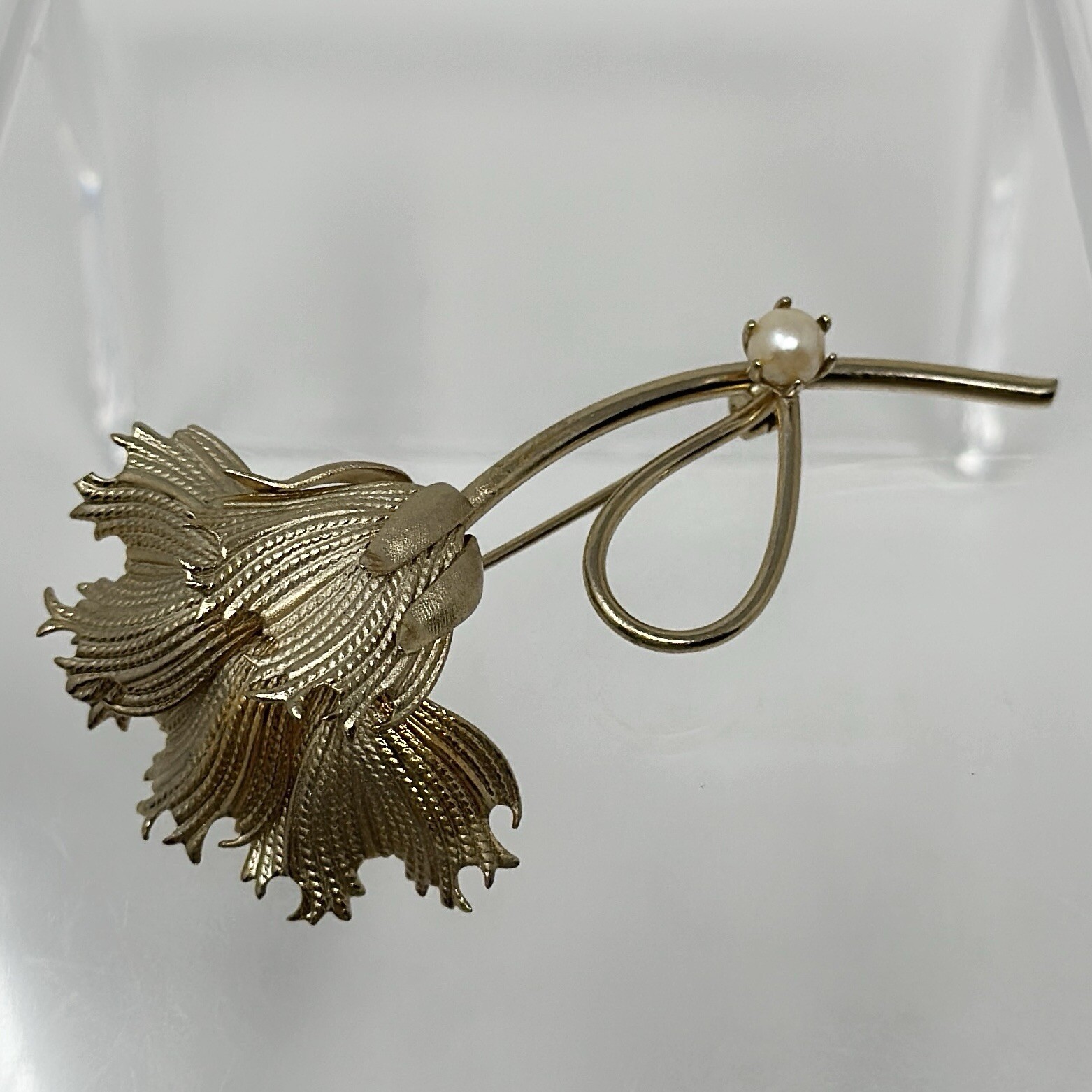 Vintage Gold Tone Blooming Dandelion Adjustable Petals Faux Pearl Brooch Pin