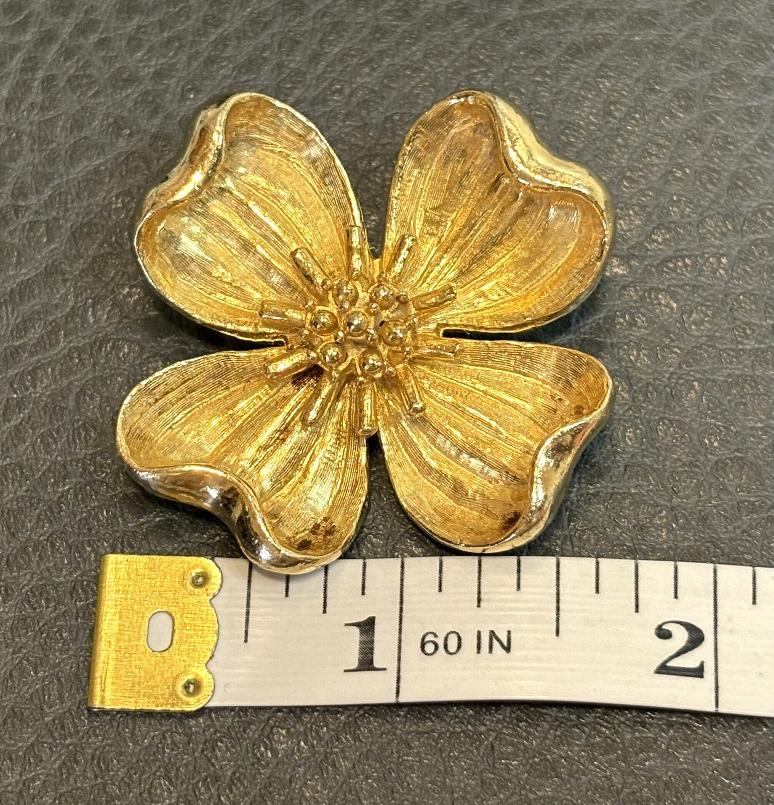 Vintage Jeanne Brushed Gold Tone Dogwood Flower Brooch Pin Designer Signed