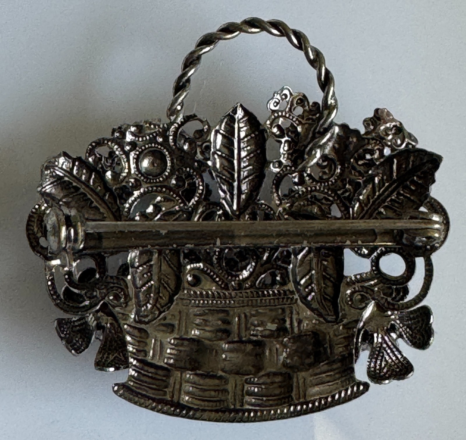 VTG 50’s filigree Bridal Basket flower brooch multicolor rhinestones silverplate