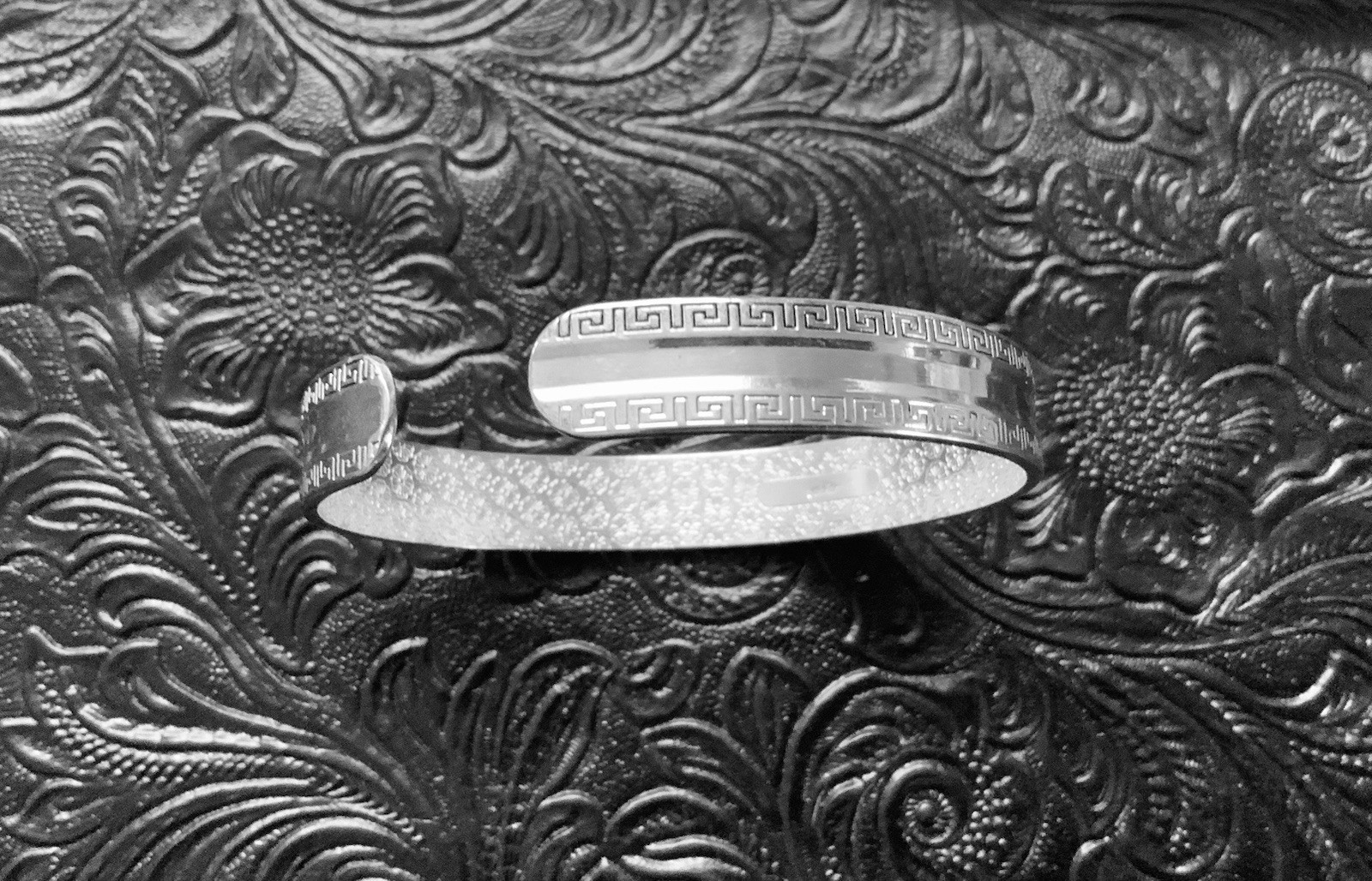 Vintage Greek Key Cuff Bracelet Stamped S999 Adjustable Silver Tone 2.5”