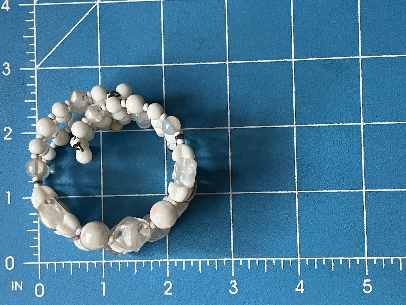 Vintage White Glass Beaded Necklace Bracelet Set Opalescent MCM Bridal