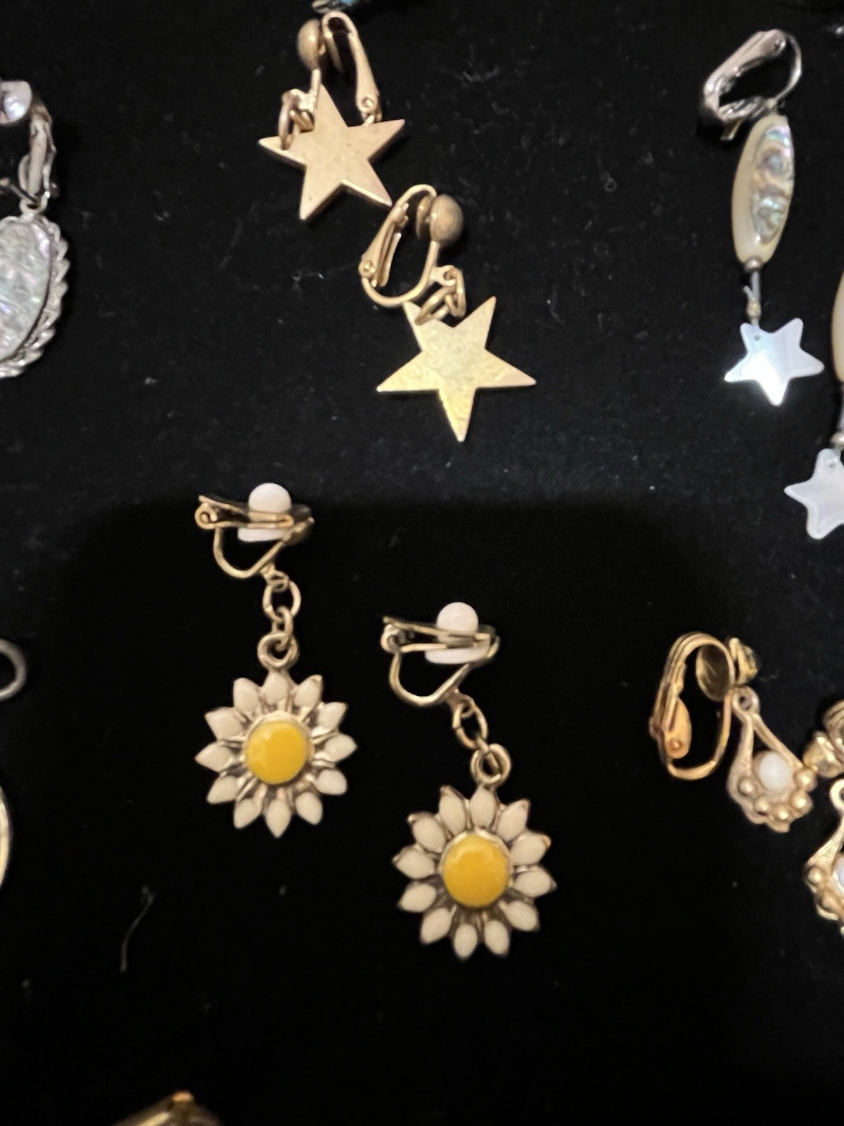 20 Pair Vintage Clip On EarRings Various Colors And Styles As Pictured Lot 02