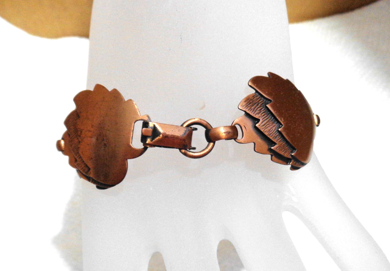 8 inch Vintage Solid Copper Renoir Triple Leaf Panels Bracelet 1″ 21.6 grams