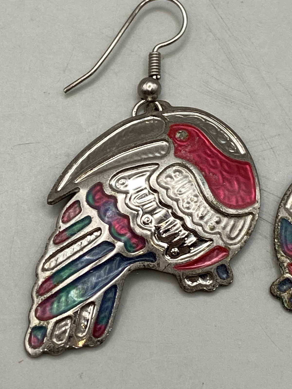 Vtg Edgar Berebi Silvertone Blue Green Enameled Toucan Dangle Pierced Earrings