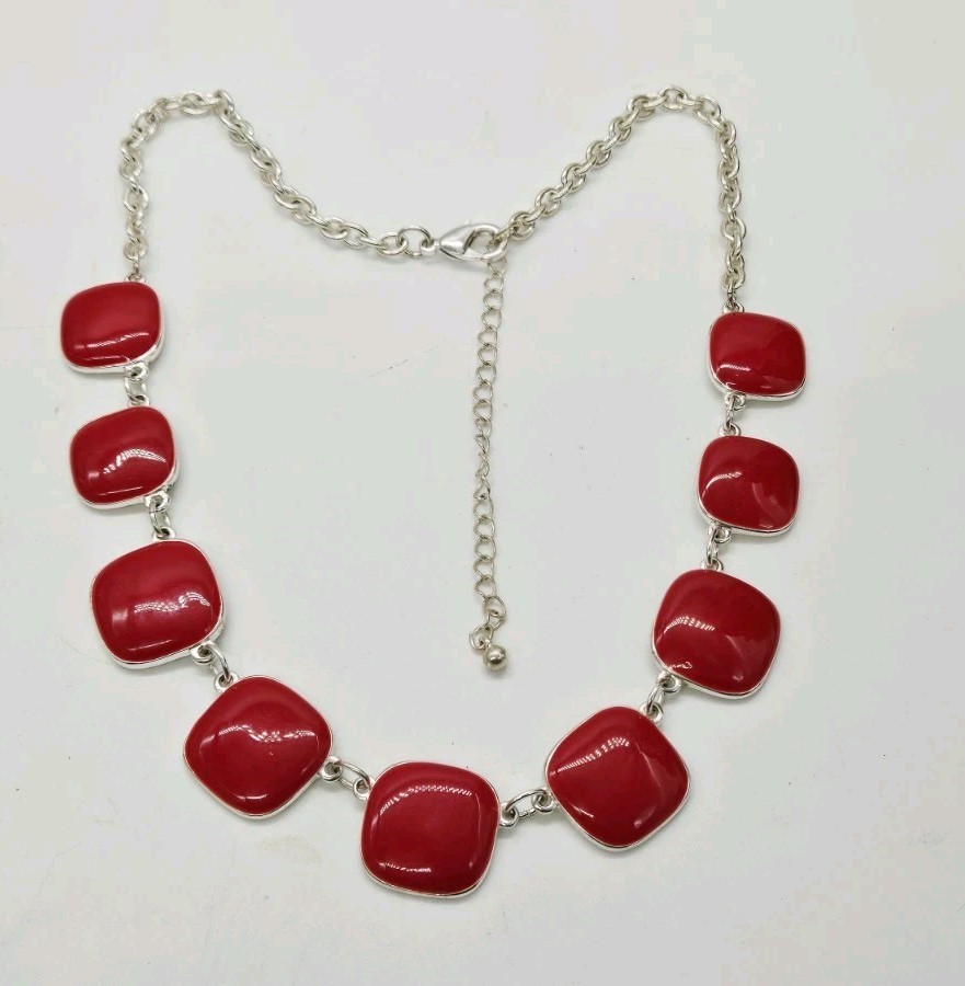 Red Enamel Square Link Necklace Silver tone Art Deco Collar Vintage 21 in