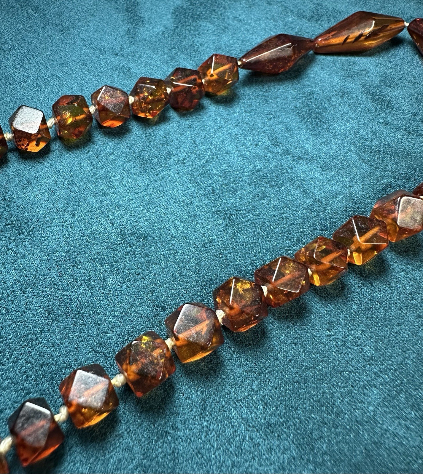 Amber Vintage Necklace 21 Grams