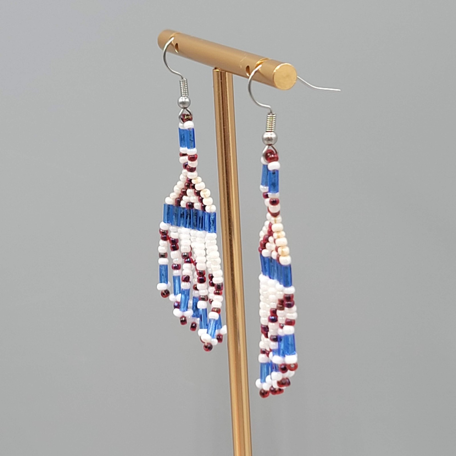 Vintage Red White Blue Beaded Pierced Earrings Silver tone Dangle 2″