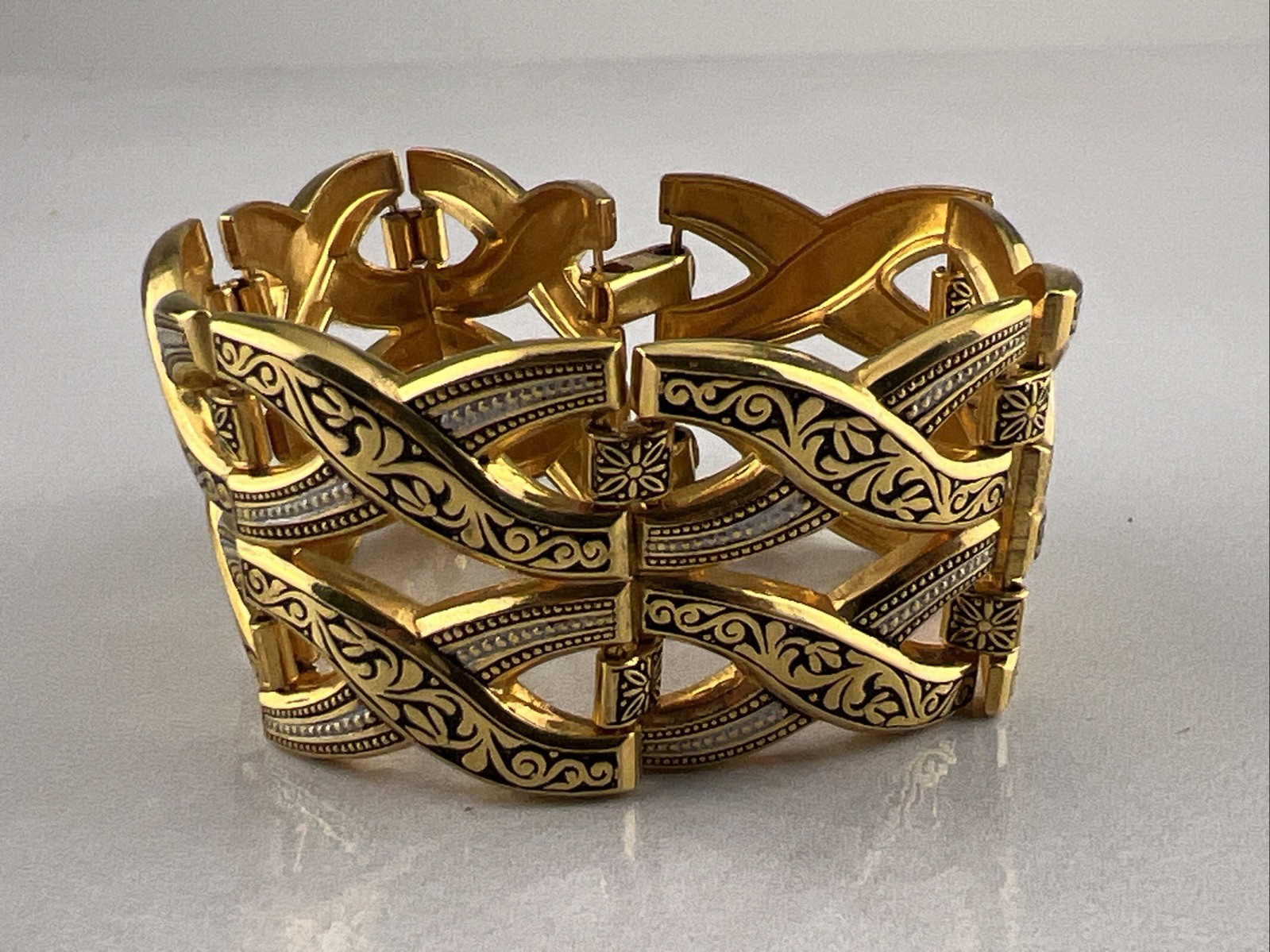 Vintage Gold Tone Chain Link Cuff Bracelet Signed