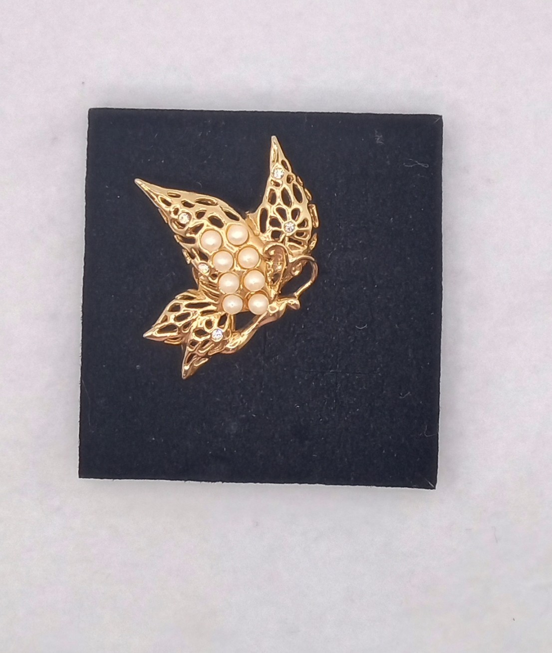 Filigree Butterfly brooch, Faux Pearls, Rhinestones, Vintage Gold Tone
