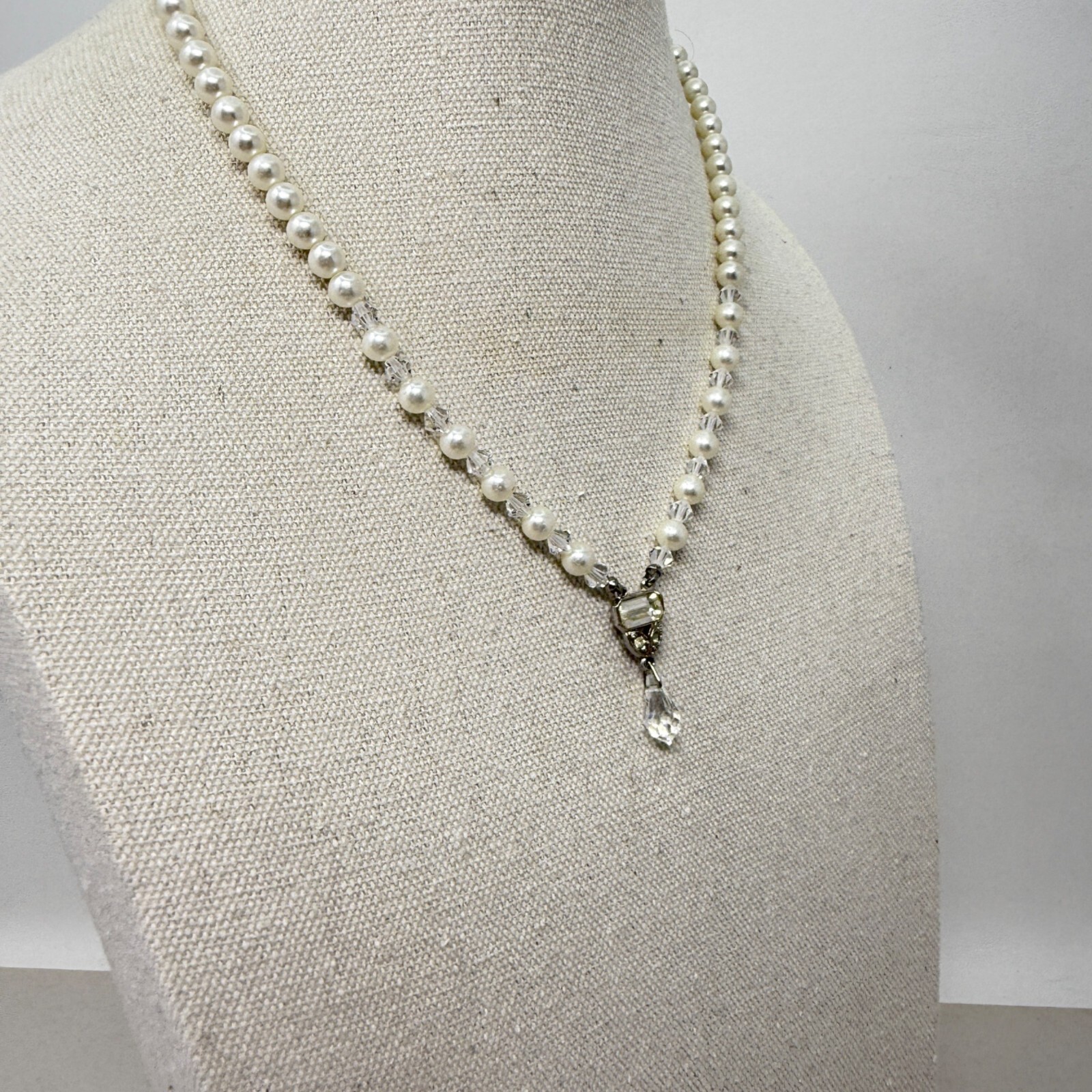 Vintage Faceted Crystal Bead Necklace Faux Pearl Silver-Tone Classic Elegant