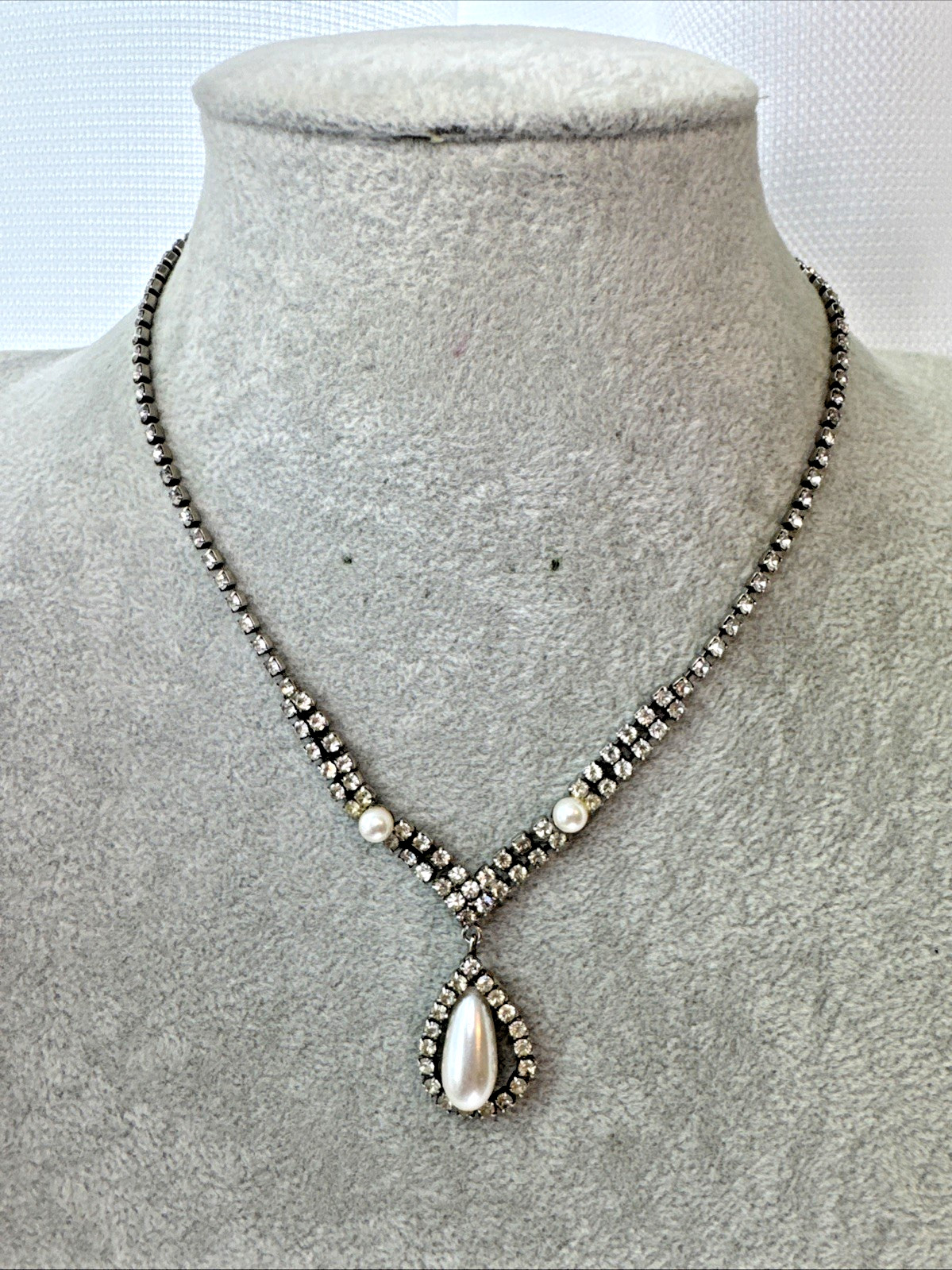 victorian Revival Necklace rhinestone faux pearl MCM Modernist coquette Sweet